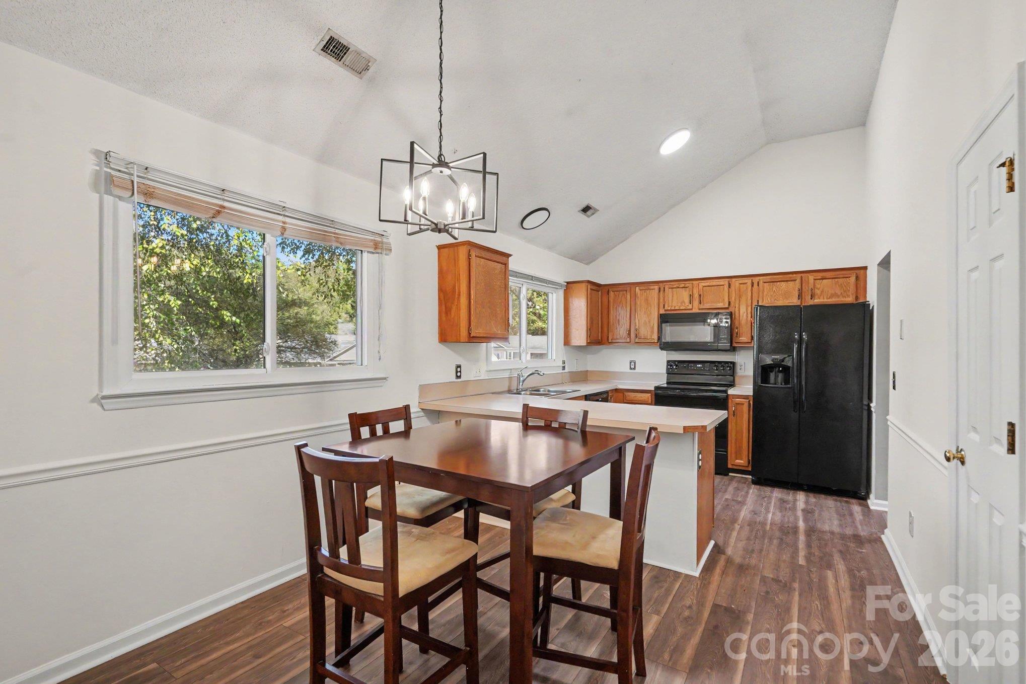 Single Family Residence at 1279 Willowbreeze Court SW, Concord, photo 7 of 25