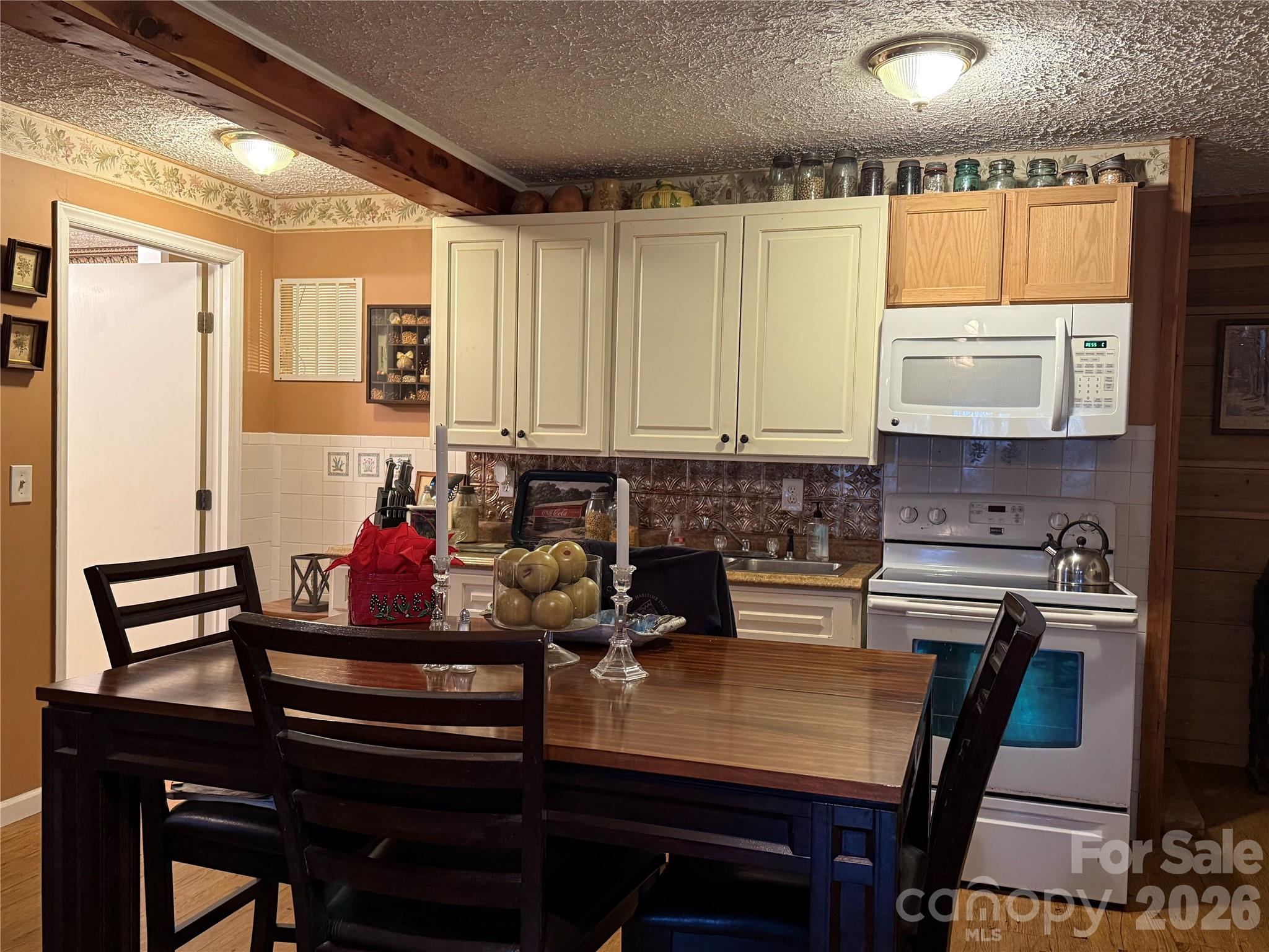 Single Family Residence at 201 Mountain Vista Road, Canton, photo 6 of 27