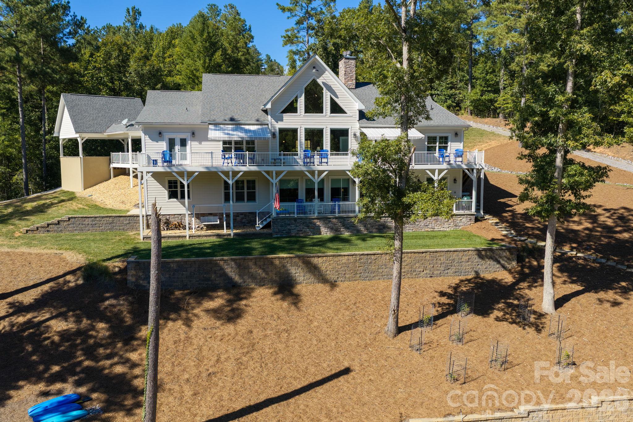 Single Family Residence at 6810 McGalliard Pointe Drive NE, Valdese, photo 2 of 48