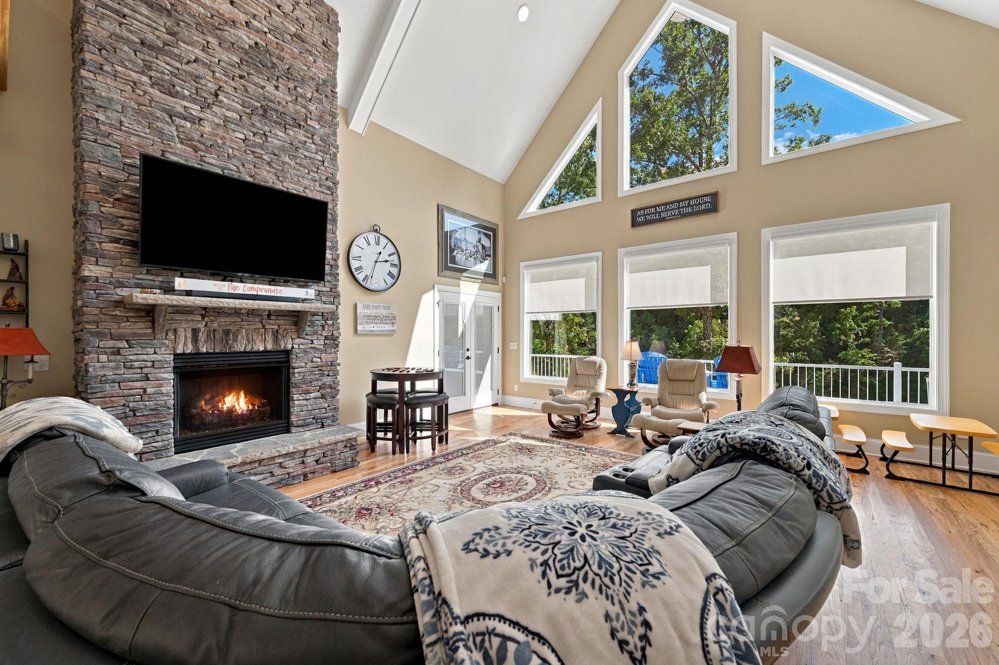 Single Family Residence at 6810 McGalliard Pointe Drive NE, Valdese, photo 6 of 48