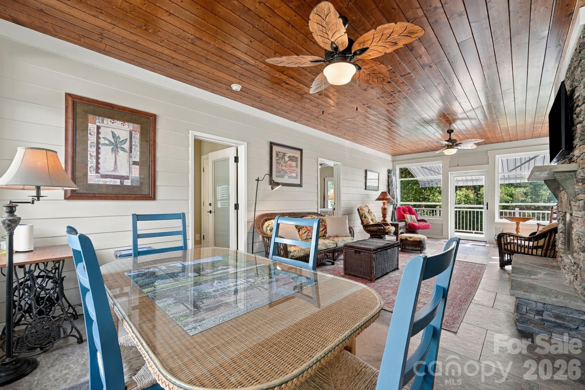 Single Family Residence at 6810 McGalliard Pointe Drive NE, Valdese, photo 21 of 48
