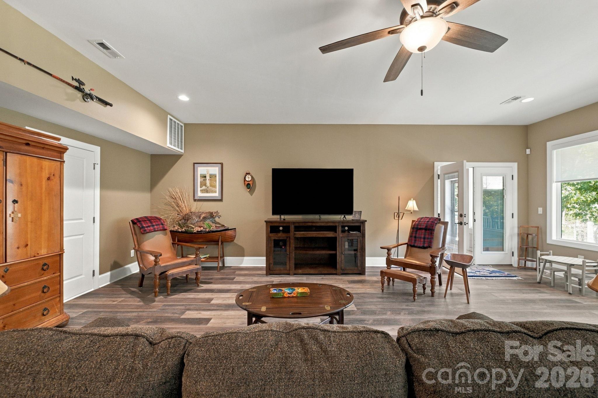 Single Family Residence at 6810 McGalliard Pointe Drive NE, Valdese, photo 28 of 48