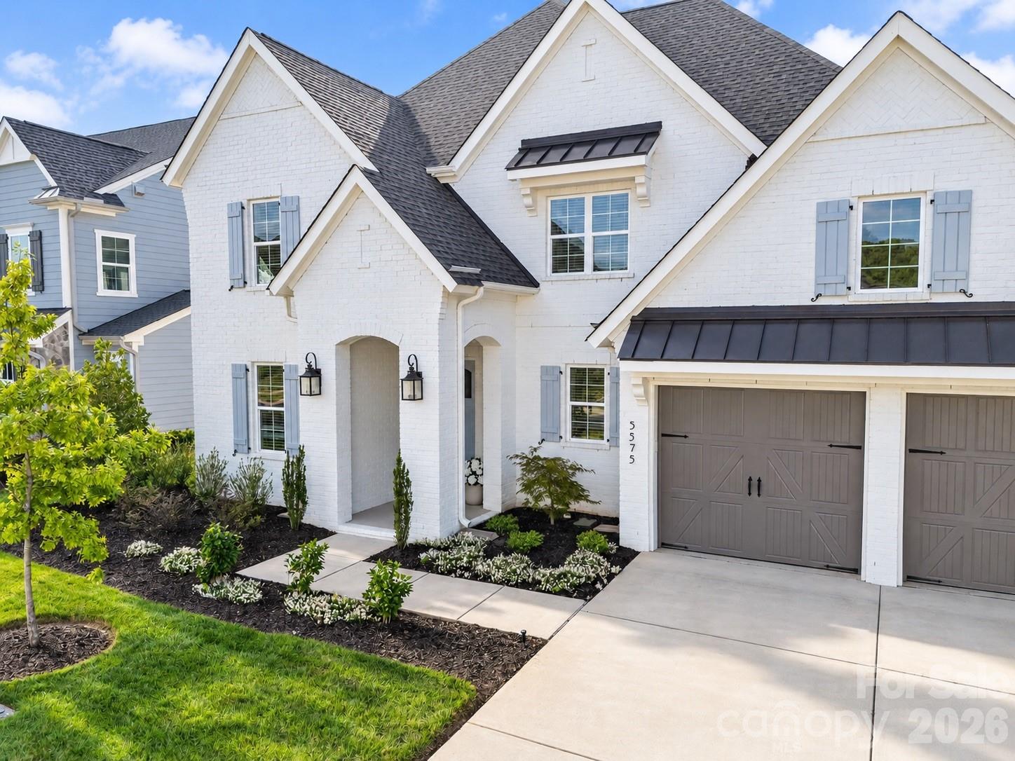 Single Family Residence at 5575 Arden Mill Drive, Fort Mill, photo 2 of 48