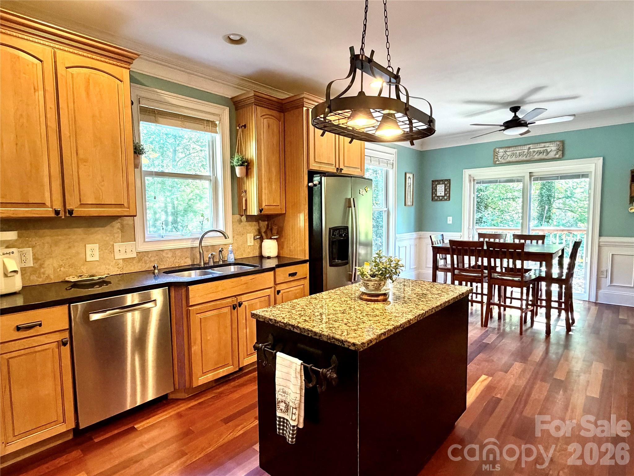 kitchen - 129 Big Oak Lane, Statesville