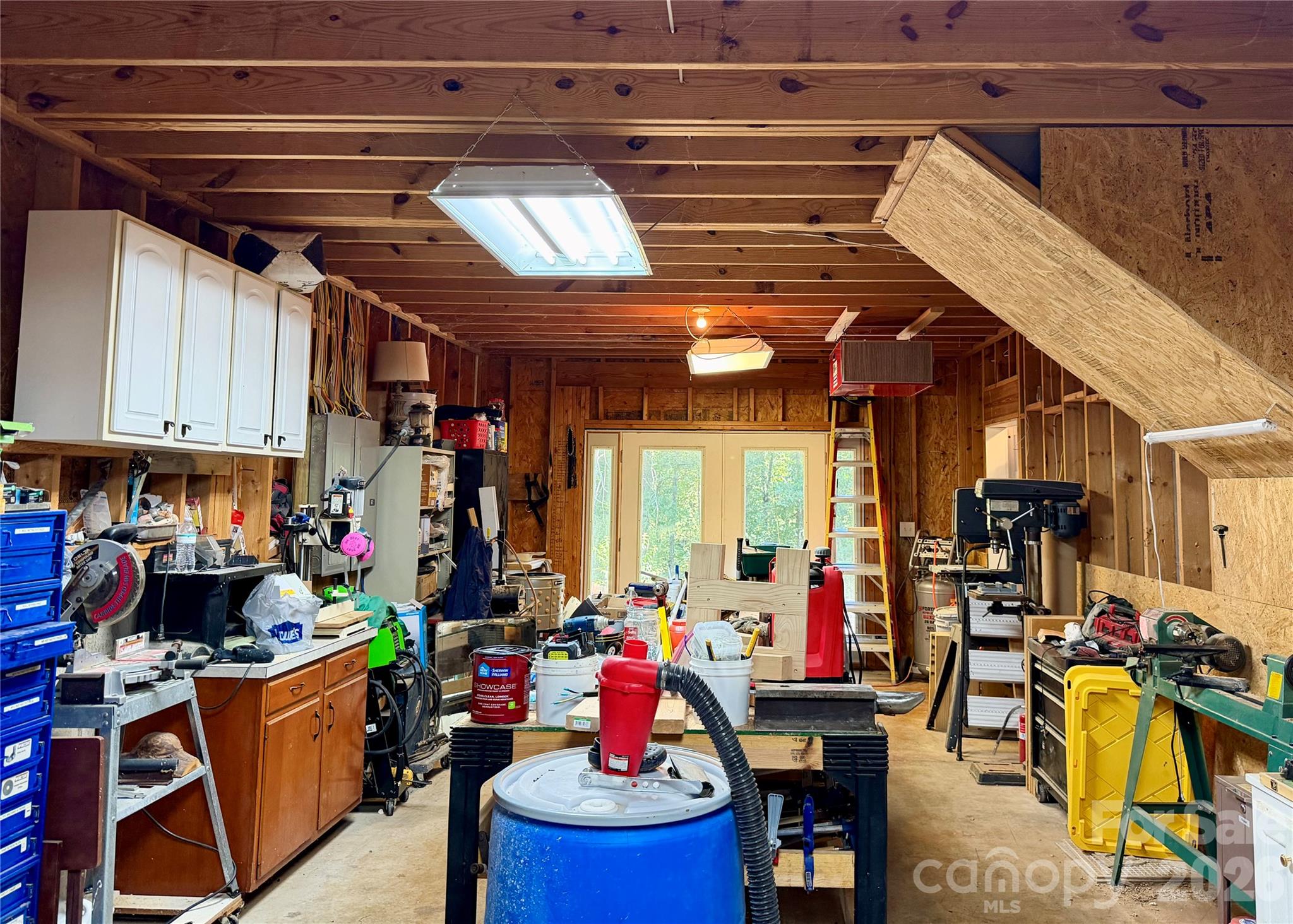 shop - 129 Big Oak Lane, Statesville