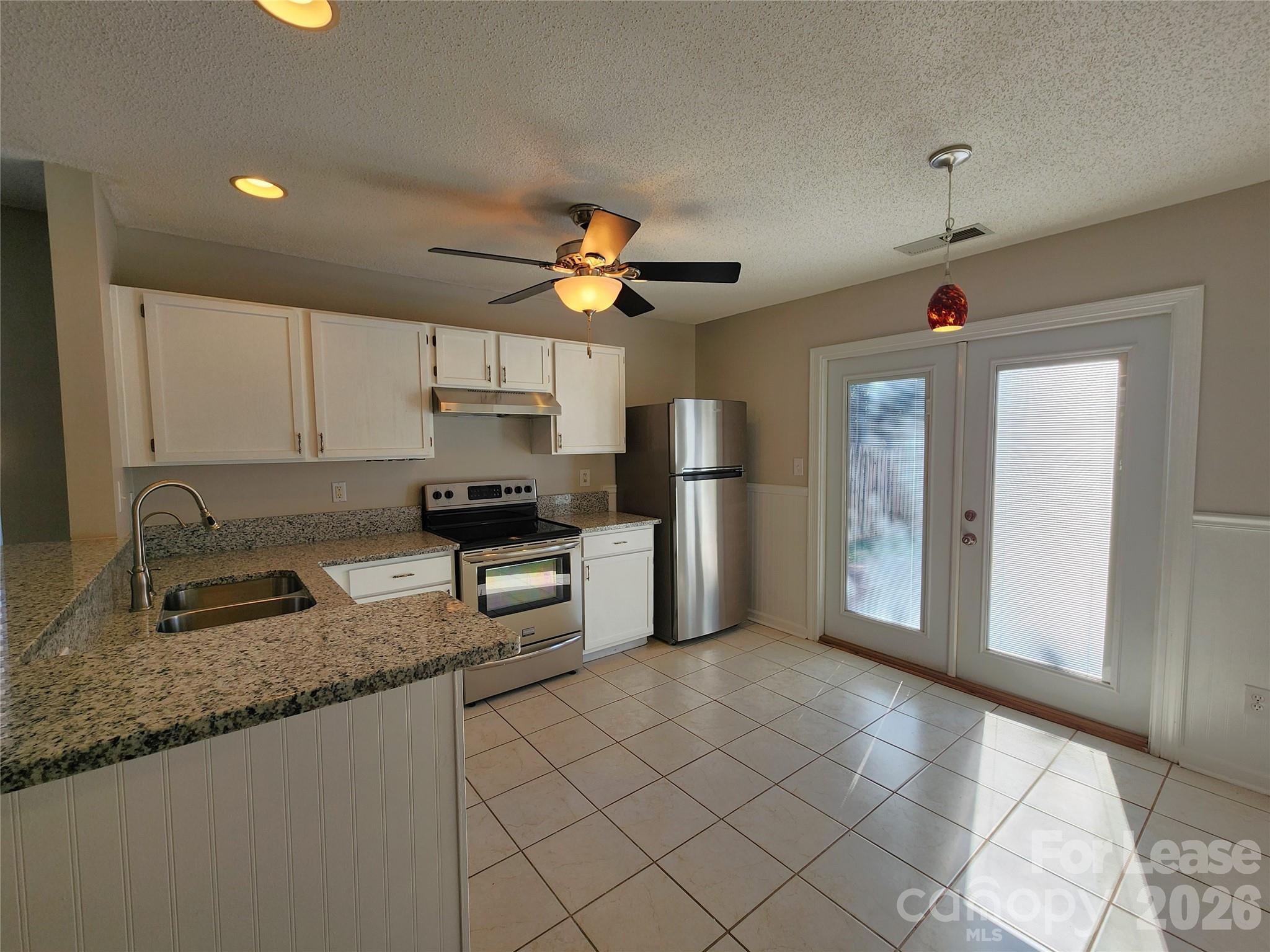 Single Family Residence at 3058 Champion Lane SW, Concord, photo 5 of 18