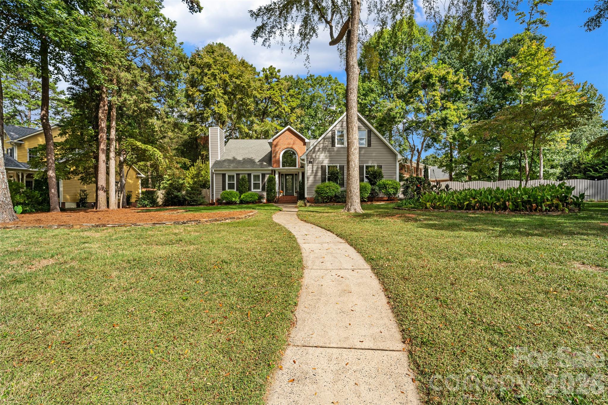Single Family Residence at 9831 Spring Harvest Drive, Mint Hill, photo 4 of 35