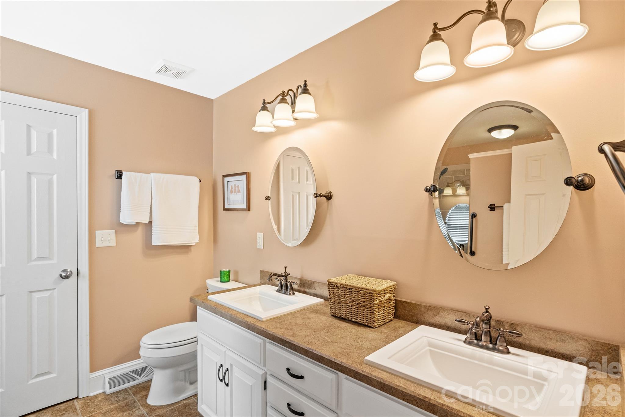 Single Family Residence at 9831 Spring Harvest Drive, Mint Hill, photo 22 of 35