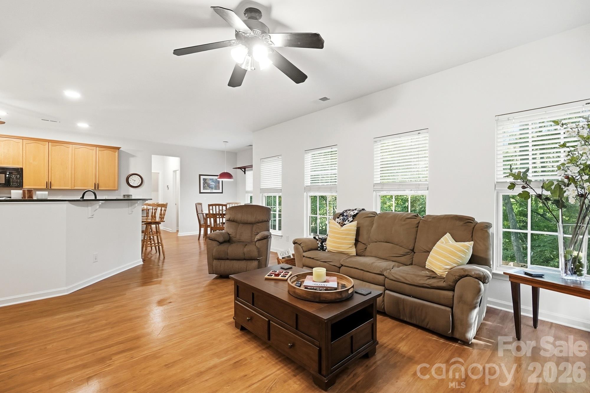 Single Family Residence at 2100 Pineapple Court, Matthews, photo 14 of 54