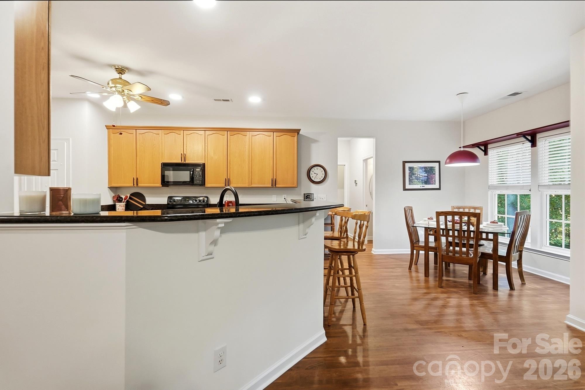 Single Family Residence at 2100 Pineapple Court, Matthews, photo 17 of 54