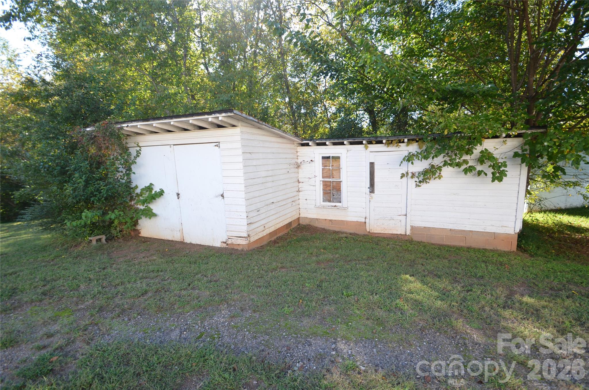 Single Family Residence at 813 Powell Avenue SW, Valdese, photo 15 of 19