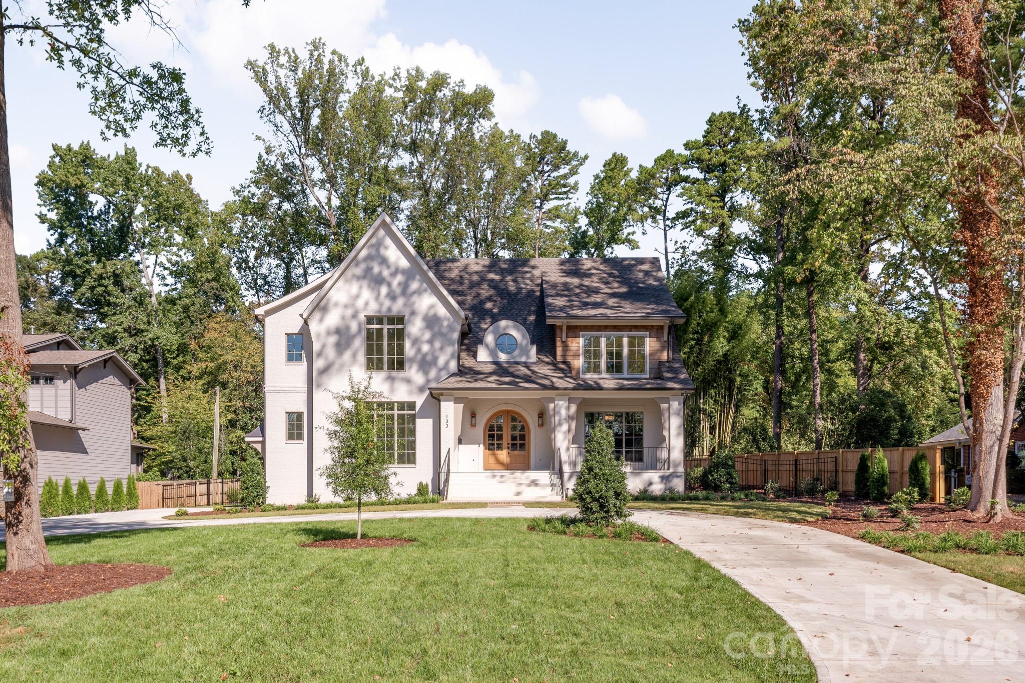 Single Family Residence at 133 Wonderwood Drive, Charlotte, photo 2 of 48