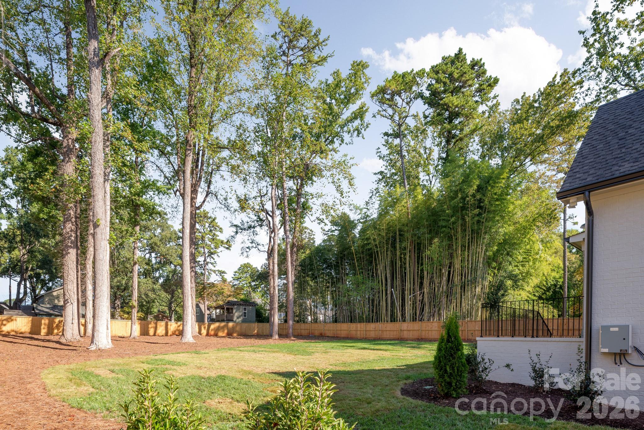 Single Family Residence at 133 Wonderwood Drive, Charlotte, photo 41 of 48