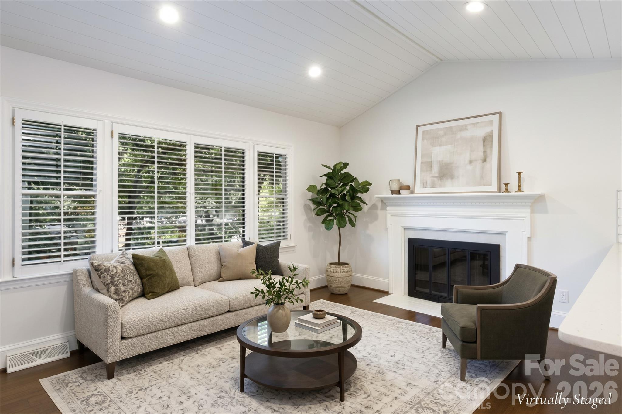 Single Family Residence at 5121 Kistler Avenue, Charlotte, photo 2 of 33