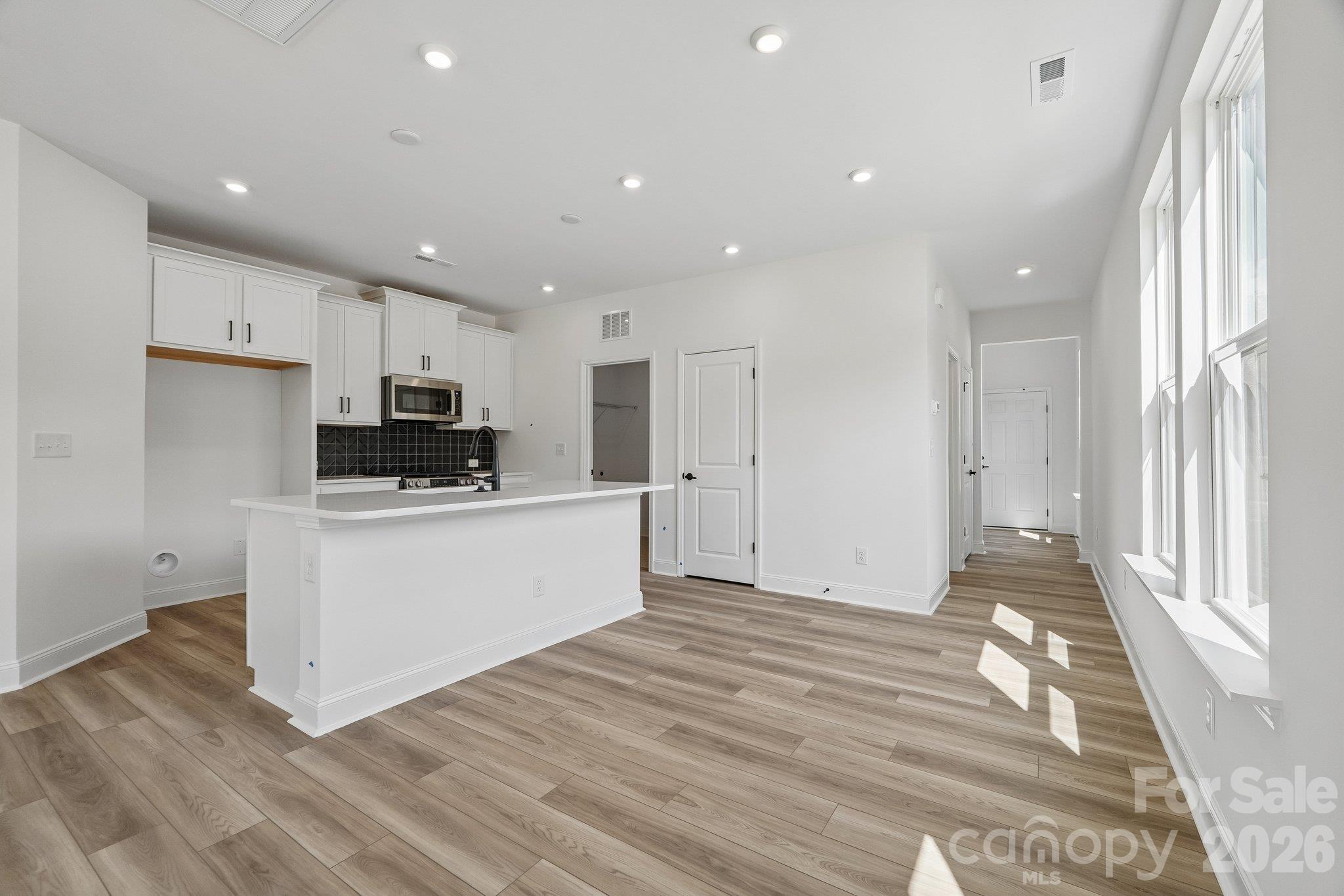 Single Family Residence at 114 Plover Lane, Mooresville, photo 20 of 50