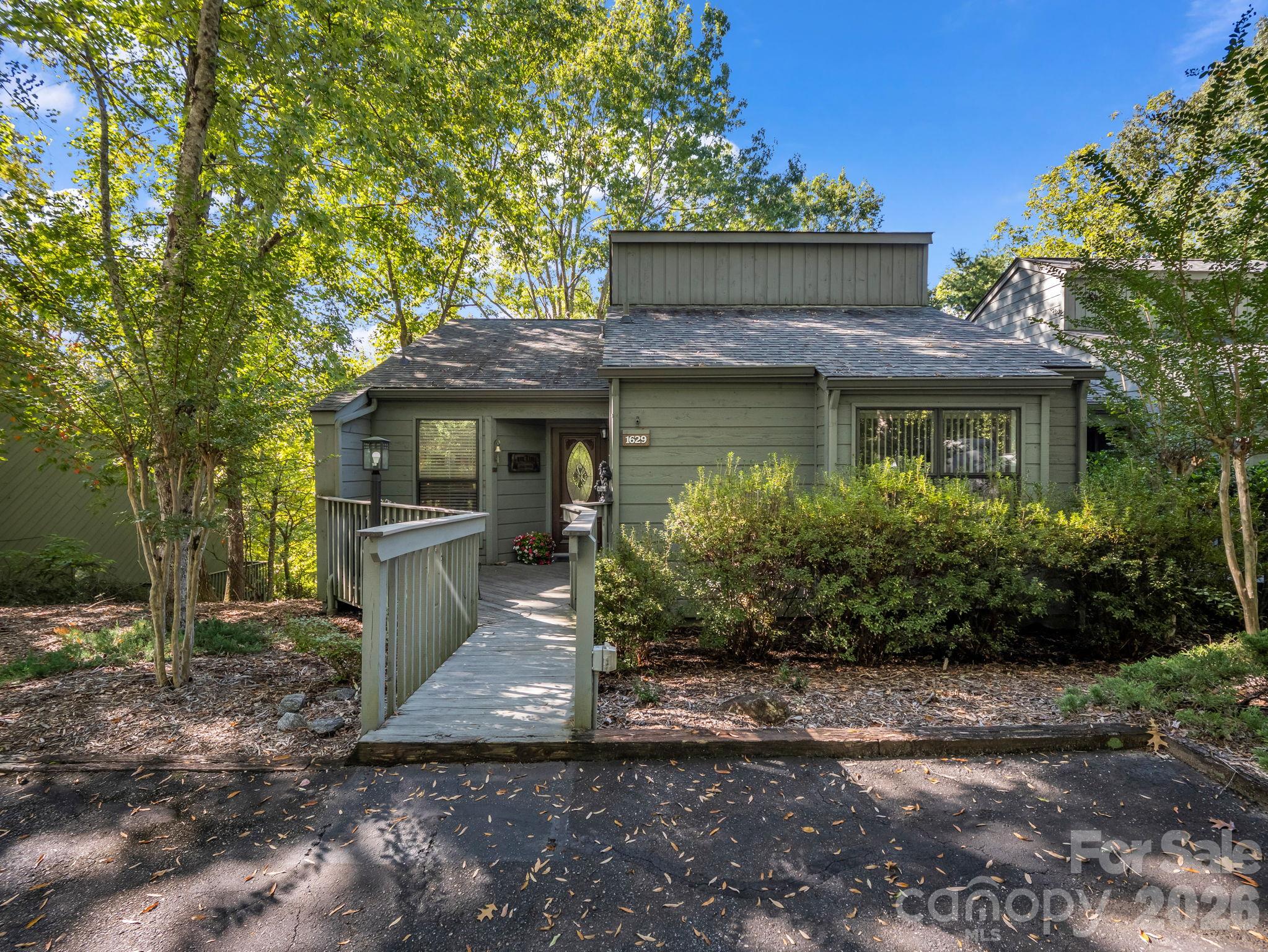 Townhouse at 121 Quail Run Court, Lake Lure, photo 2 of 41