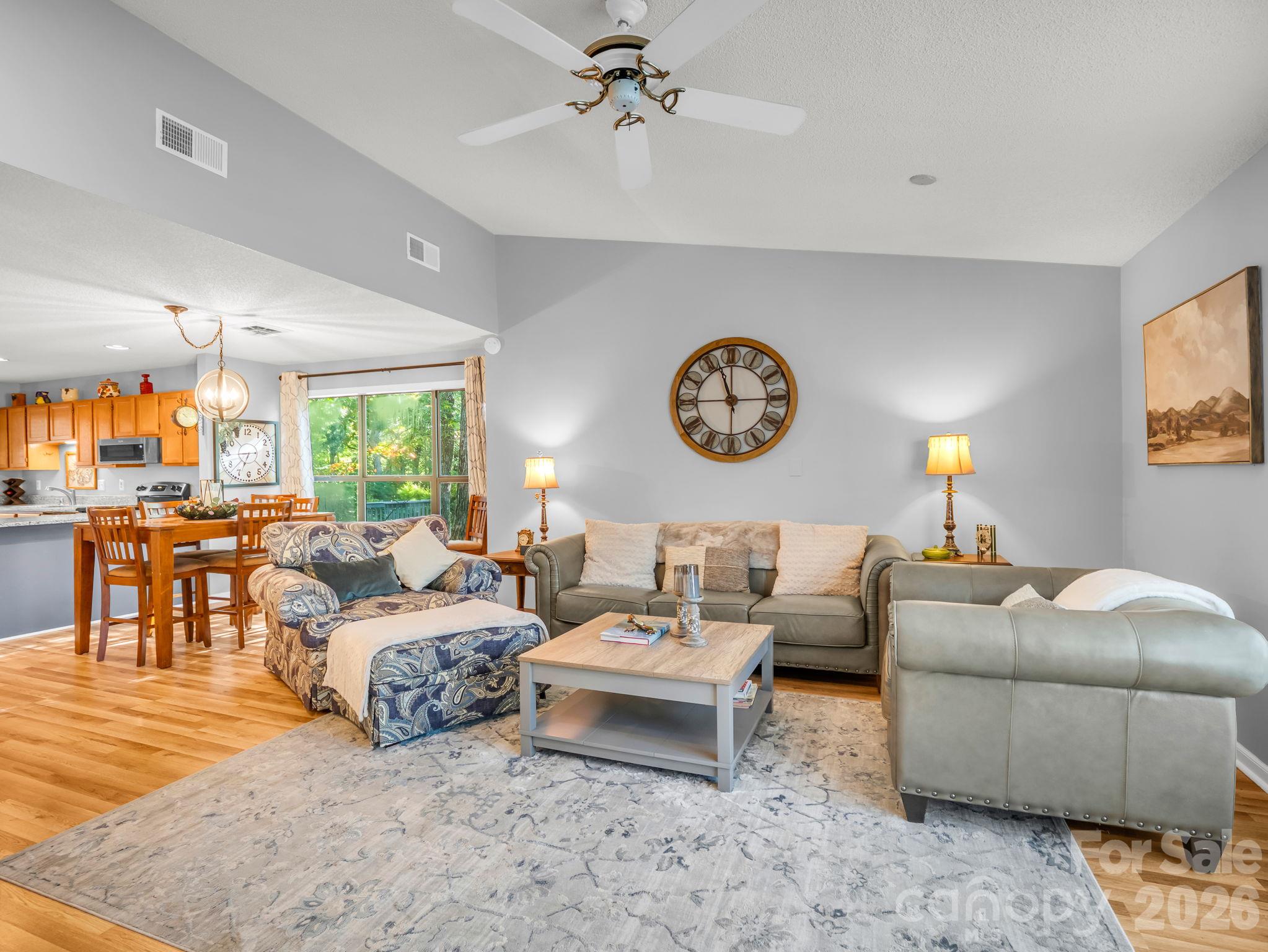 Living Room - 121 Quail Run Court, Lake Lure