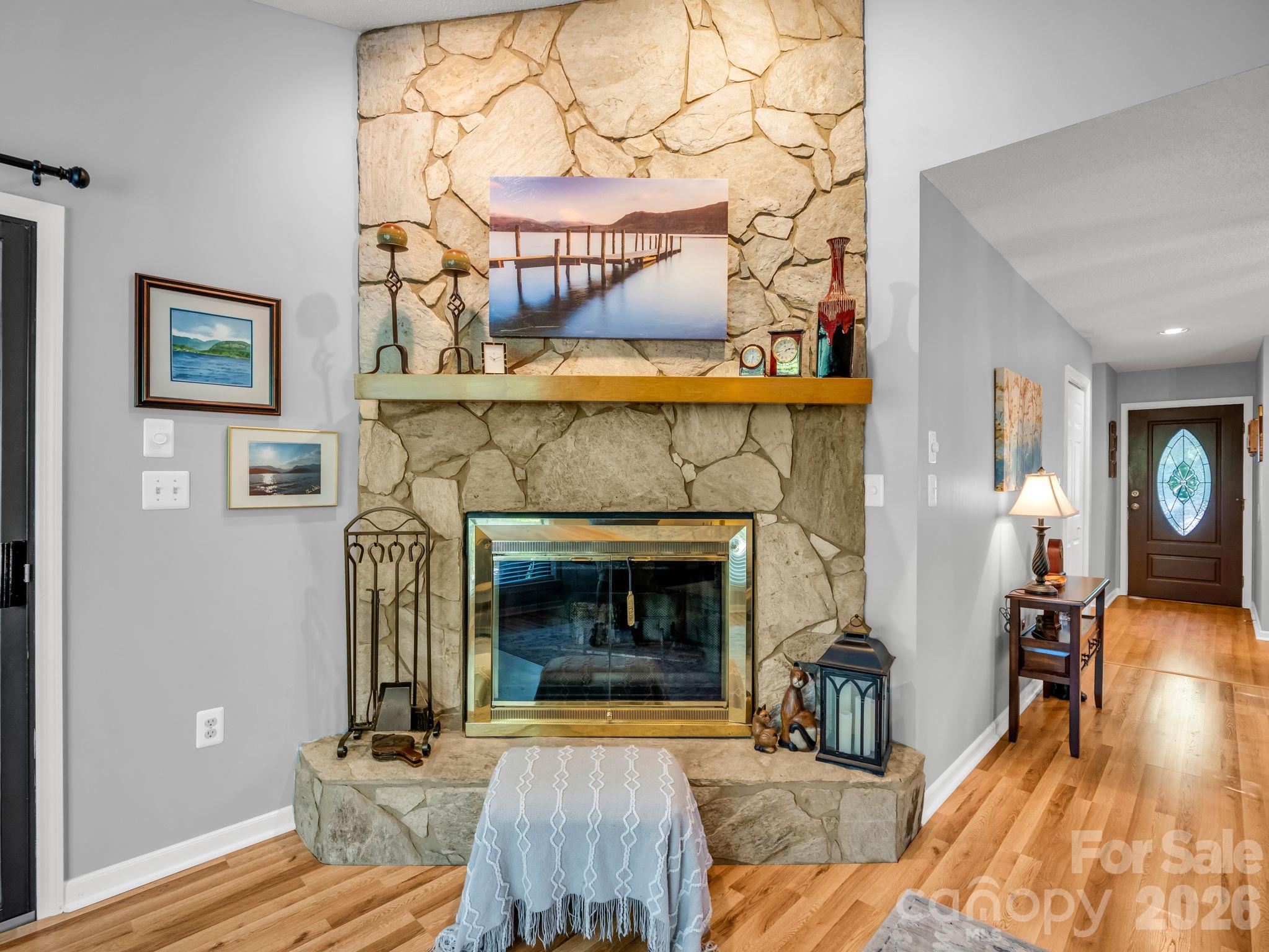 Wood Burning Fireplace - 121 Quail Run Court, Lake Lure