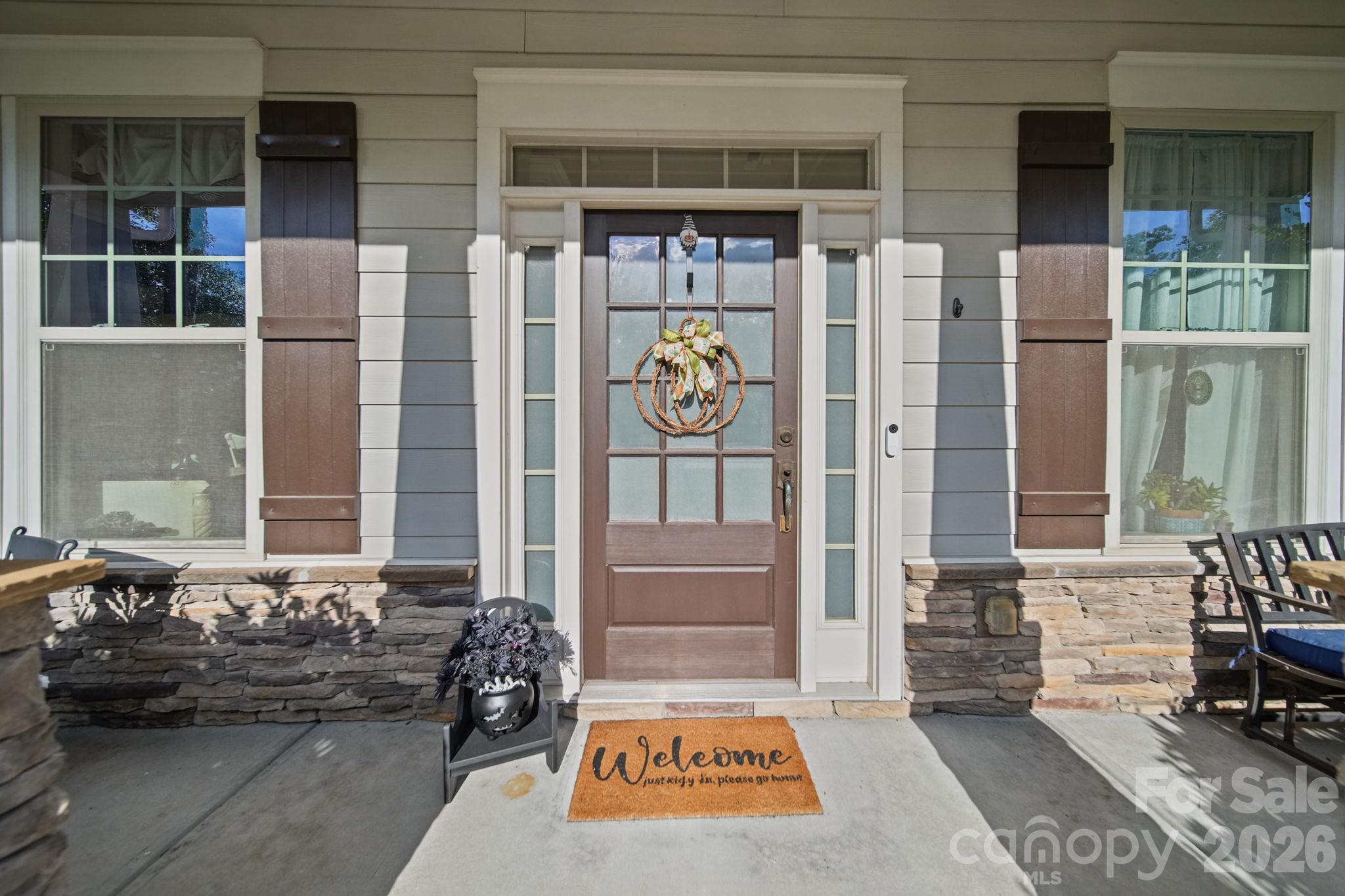 Single Family Residence at 2028 Donovan Drive, Matthews, photo 2 of 48