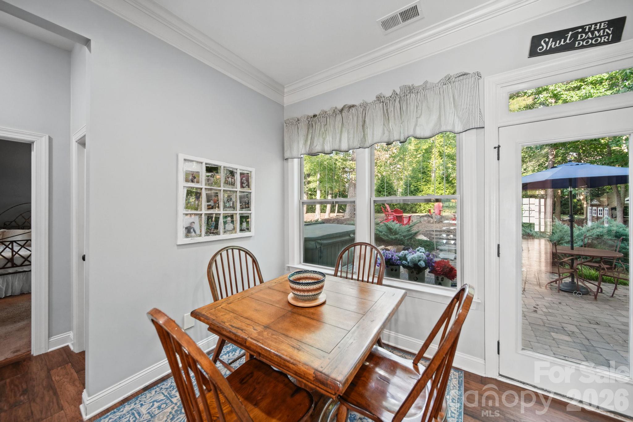 Single Family Residence at 2028 Donovan Drive, Matthews, photo 11 of 48