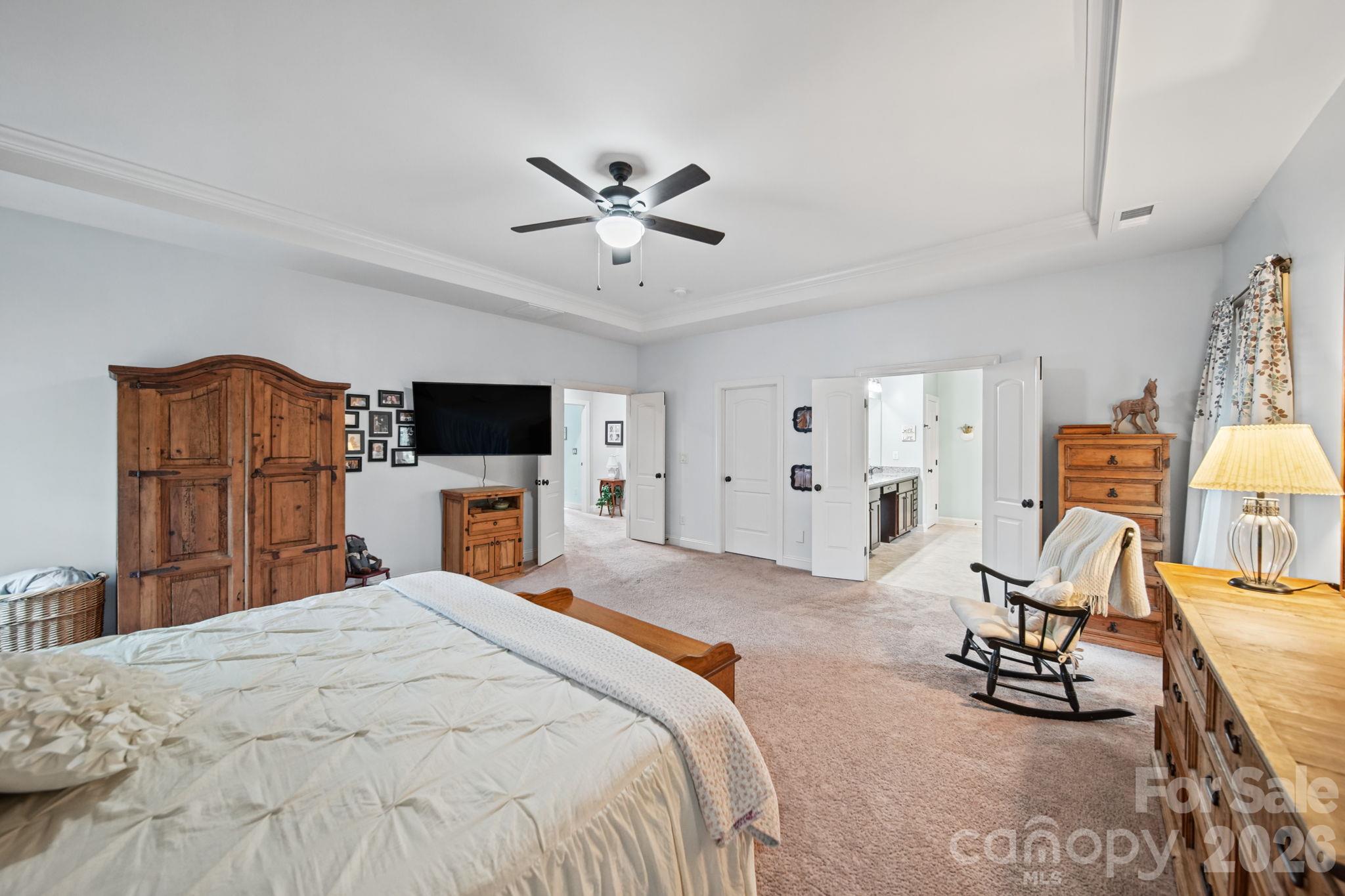 Single Family Residence at 2028 Donovan Drive, Matthews, photo 26 of 48