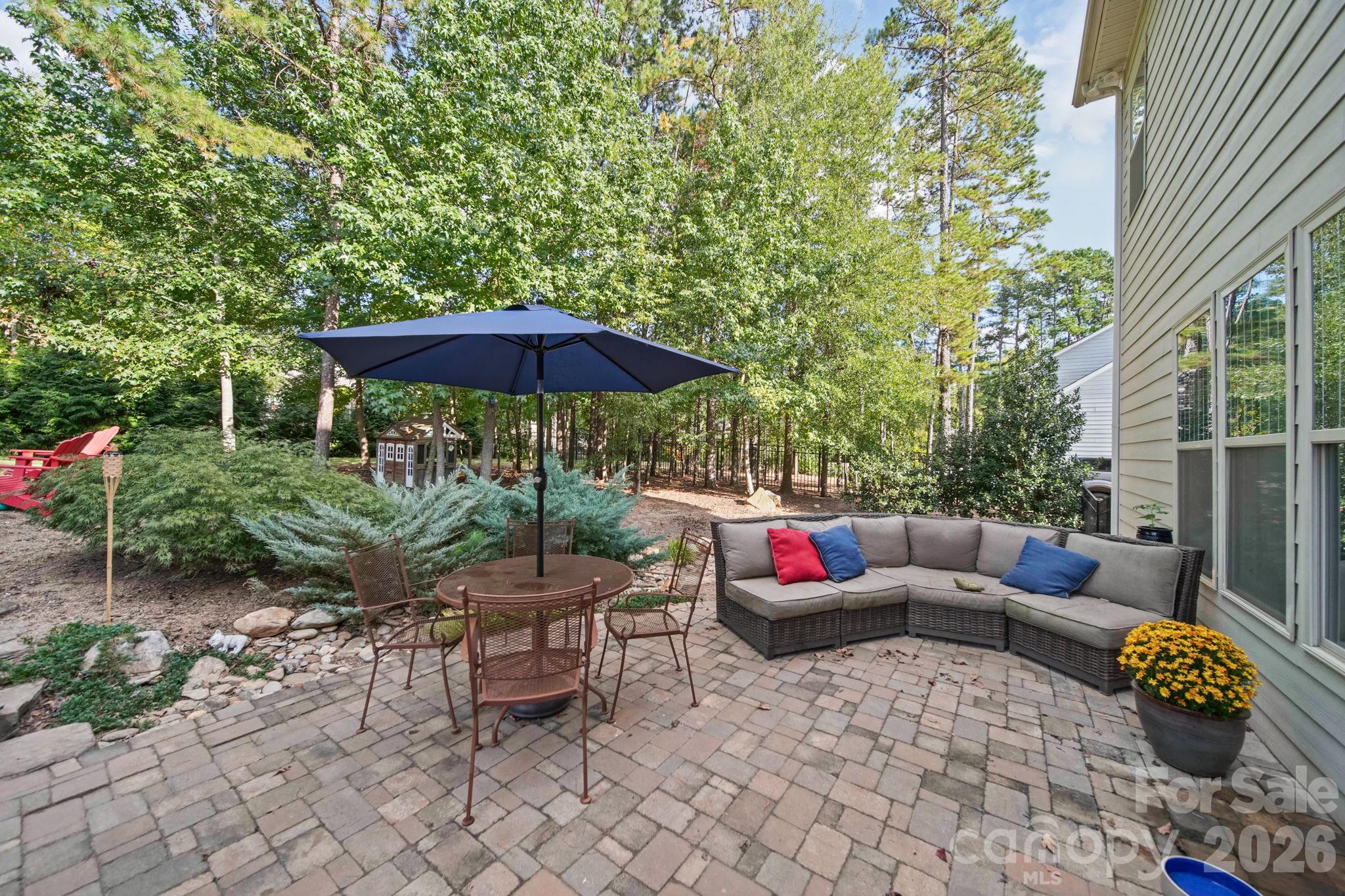 Single Family Residence at 2028 Donovan Drive, Matthews, photo 44 of 48