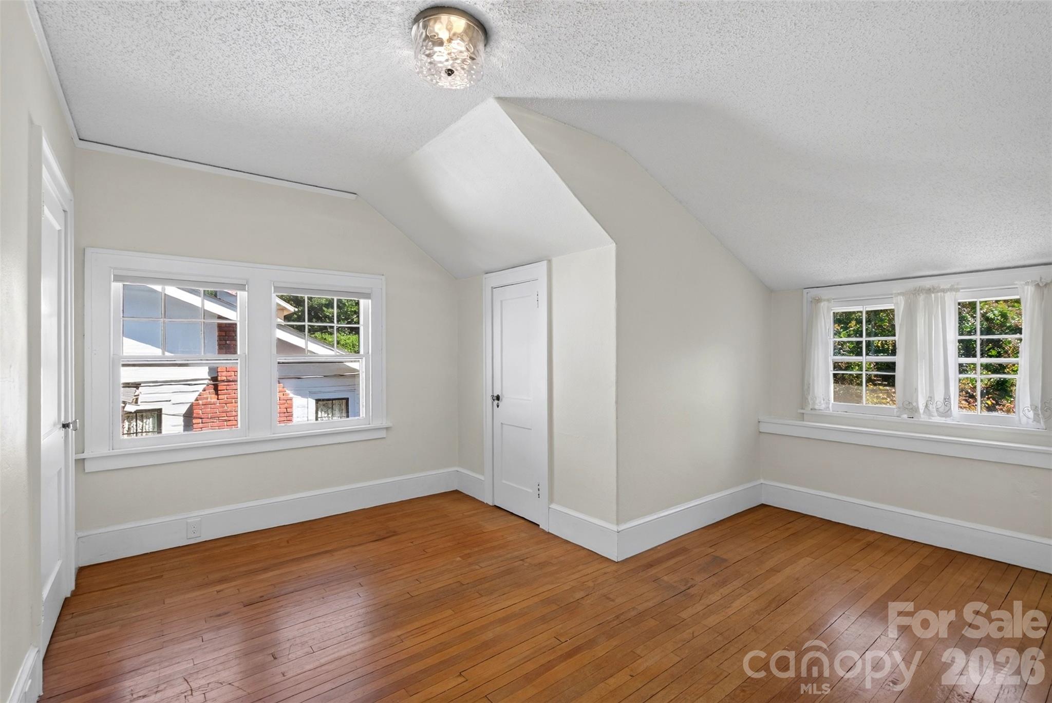 Single Family Residence at 17 Darcy Lane, Asheville, photo 30 of 45