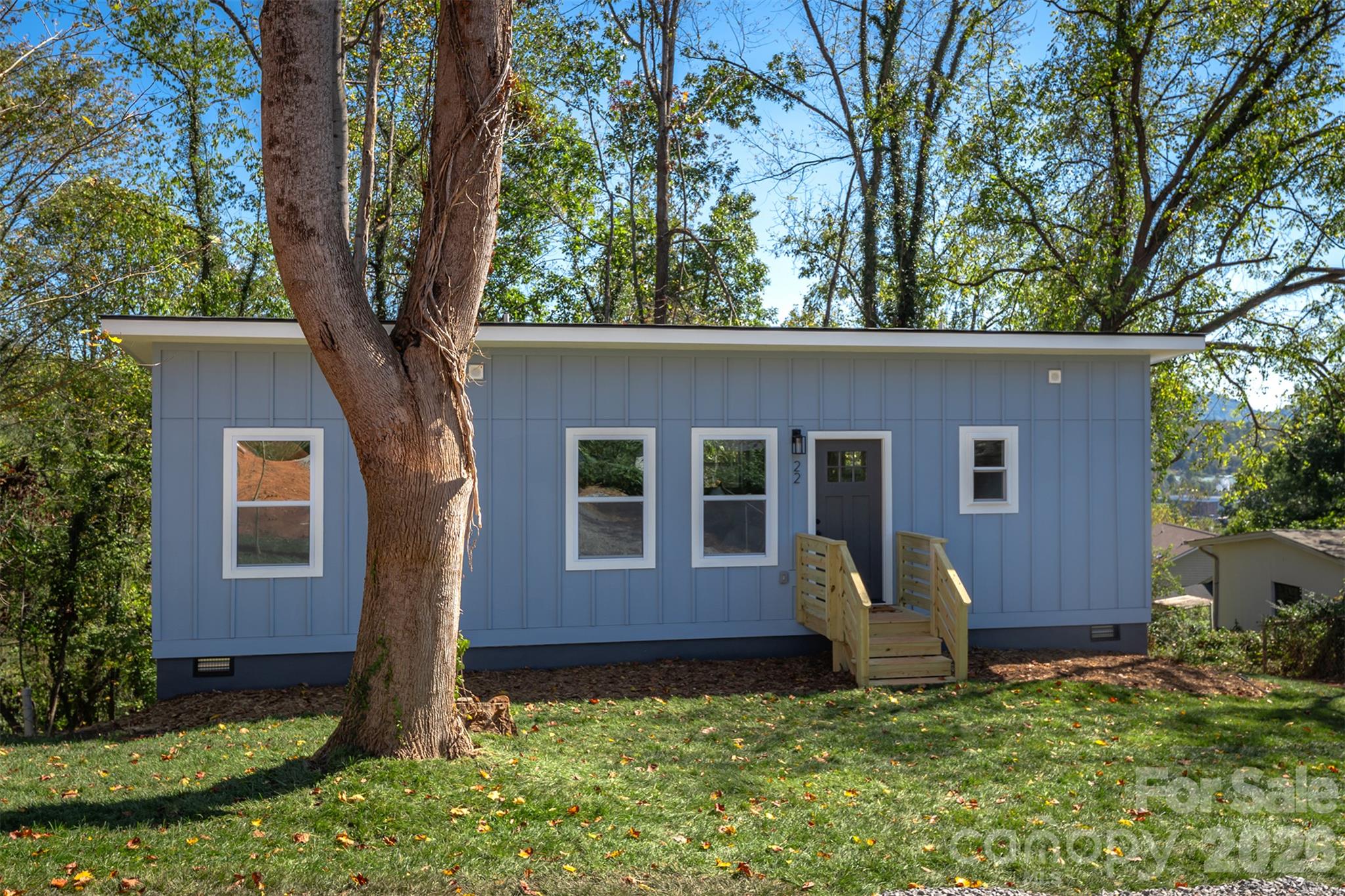 Single Family Residence at 22 Crestfield Avenue, Asheville, photo 20 of 31