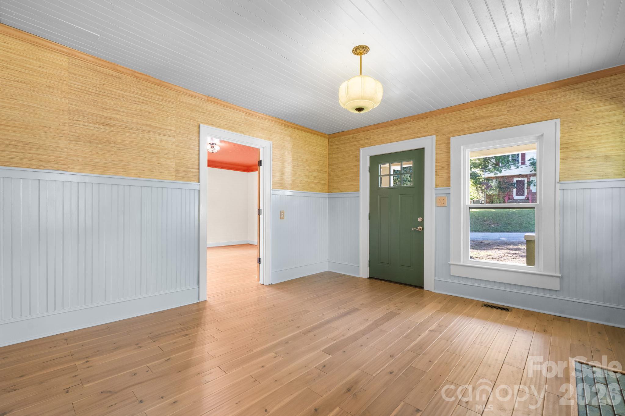 Single Family Residence at 411 4th Street SE, Hickory, photo 7 of 31