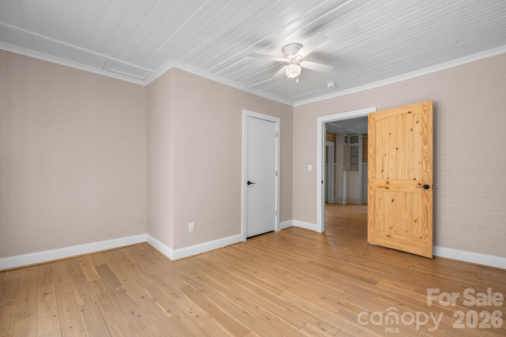 Single Family Residence at 411 4th Street SE, Hickory, photo 23 of 31