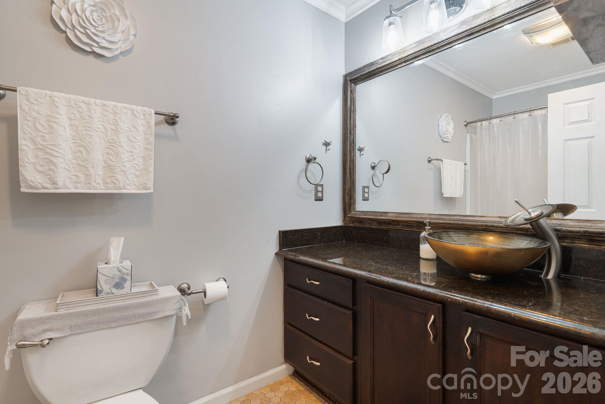 Condominium at 137 Wiltshire Circle, Fletcher, photo 24 of 29