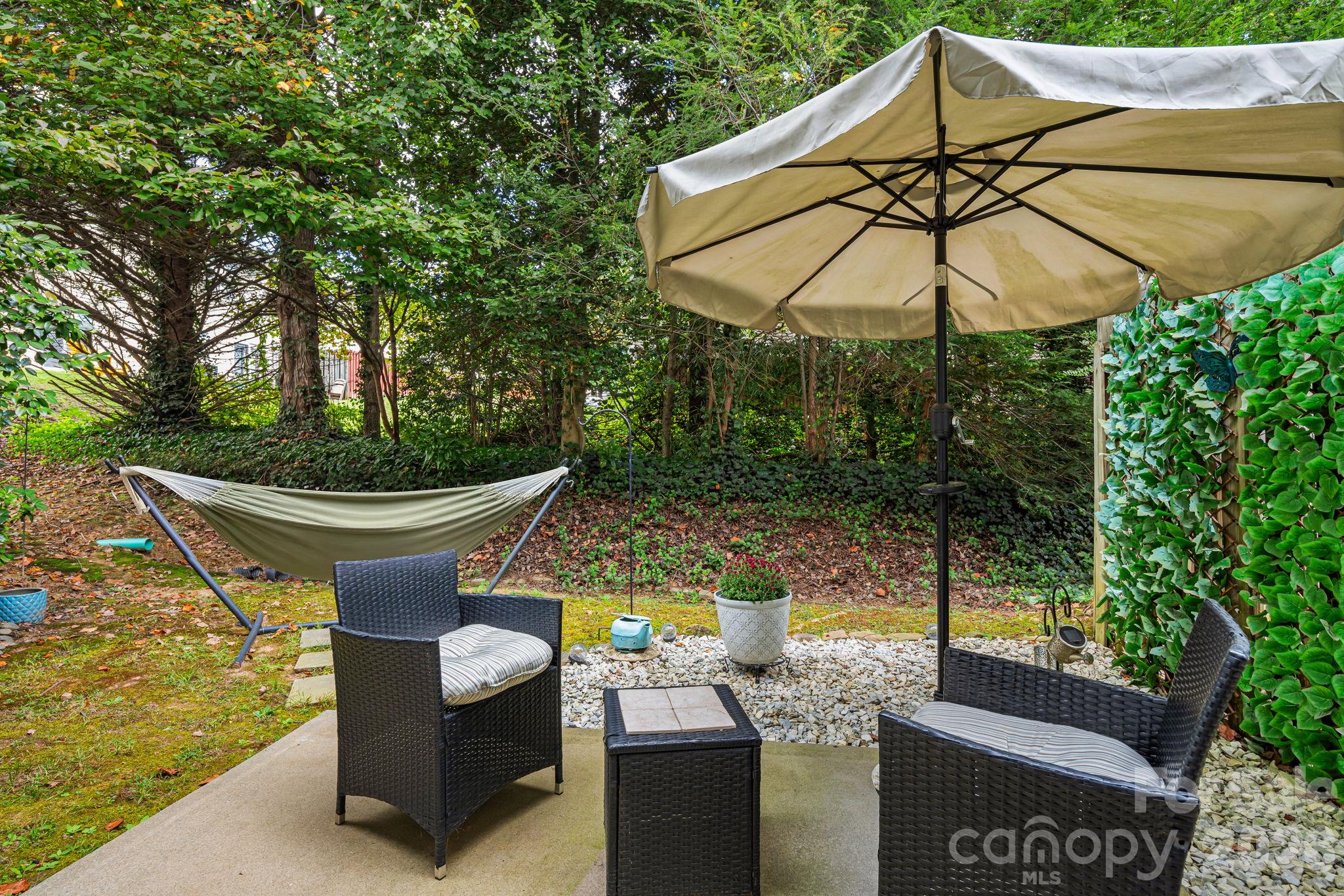 Condominium at 137 Wiltshire Circle, Fletcher, photo 28 of 29