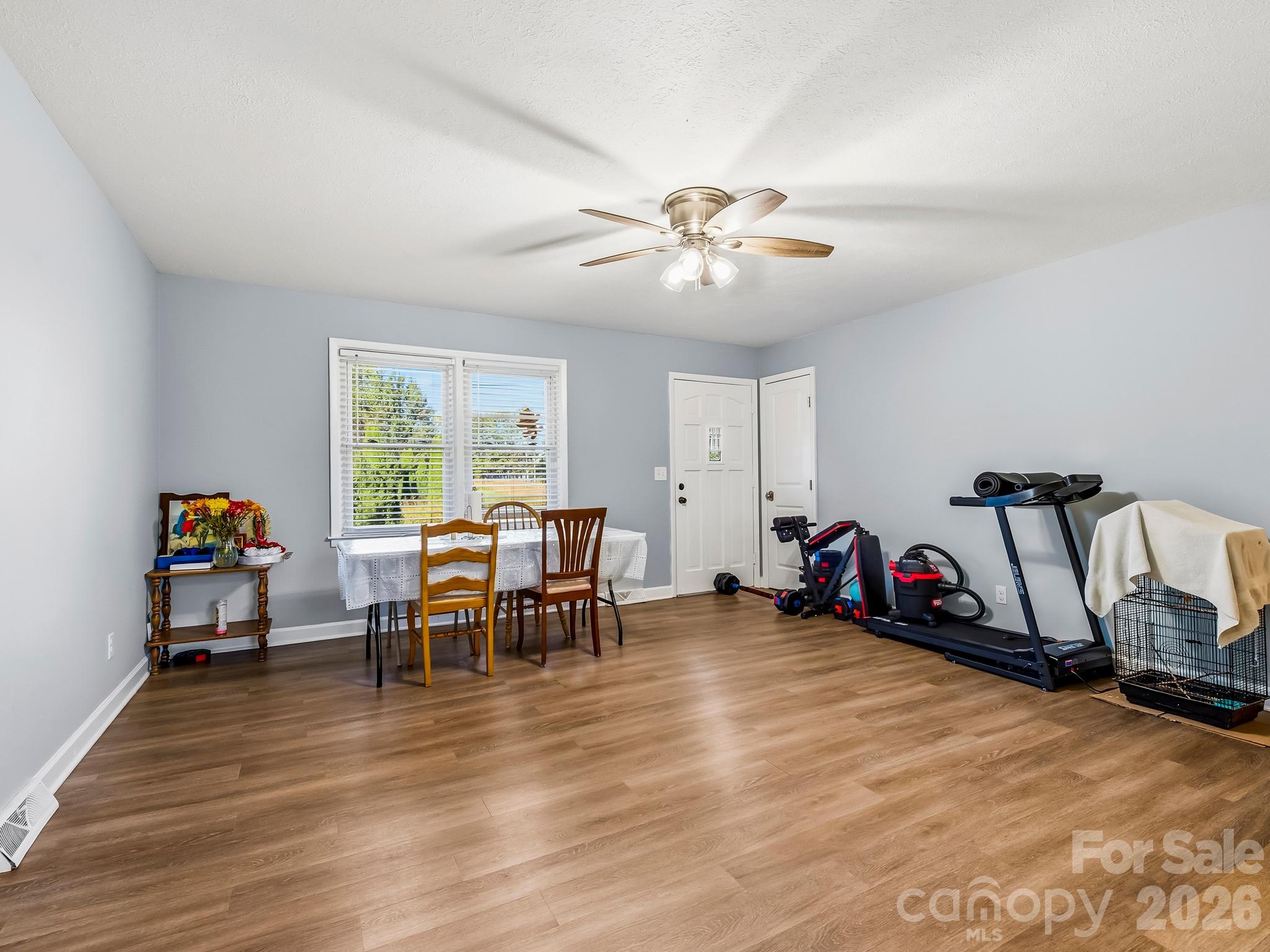 Living Room - 17 Randolph Avenue, Flat Rock