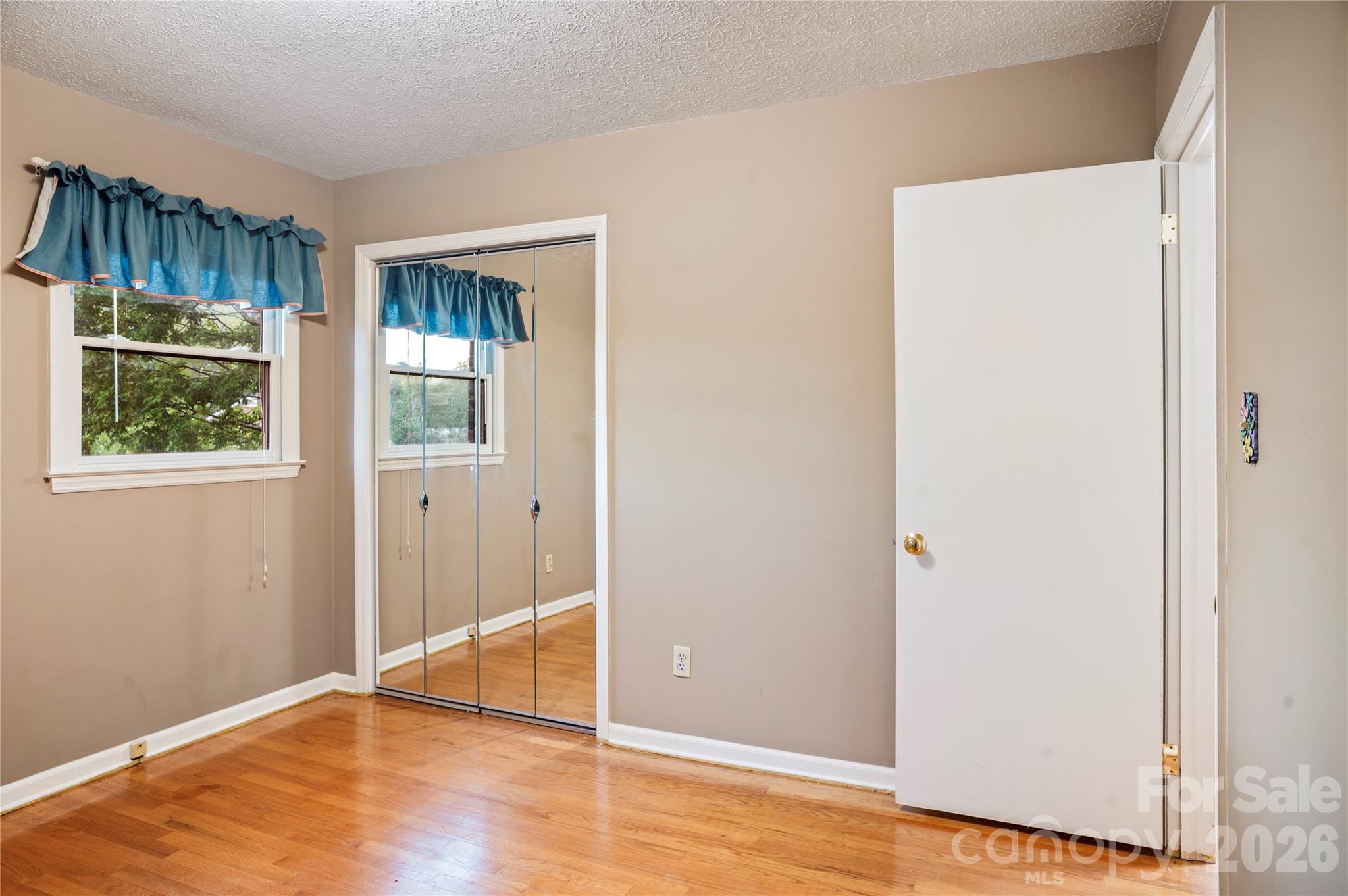 Single Family Residence at 9 Fullam Drive, Arden, photo 23 of 46