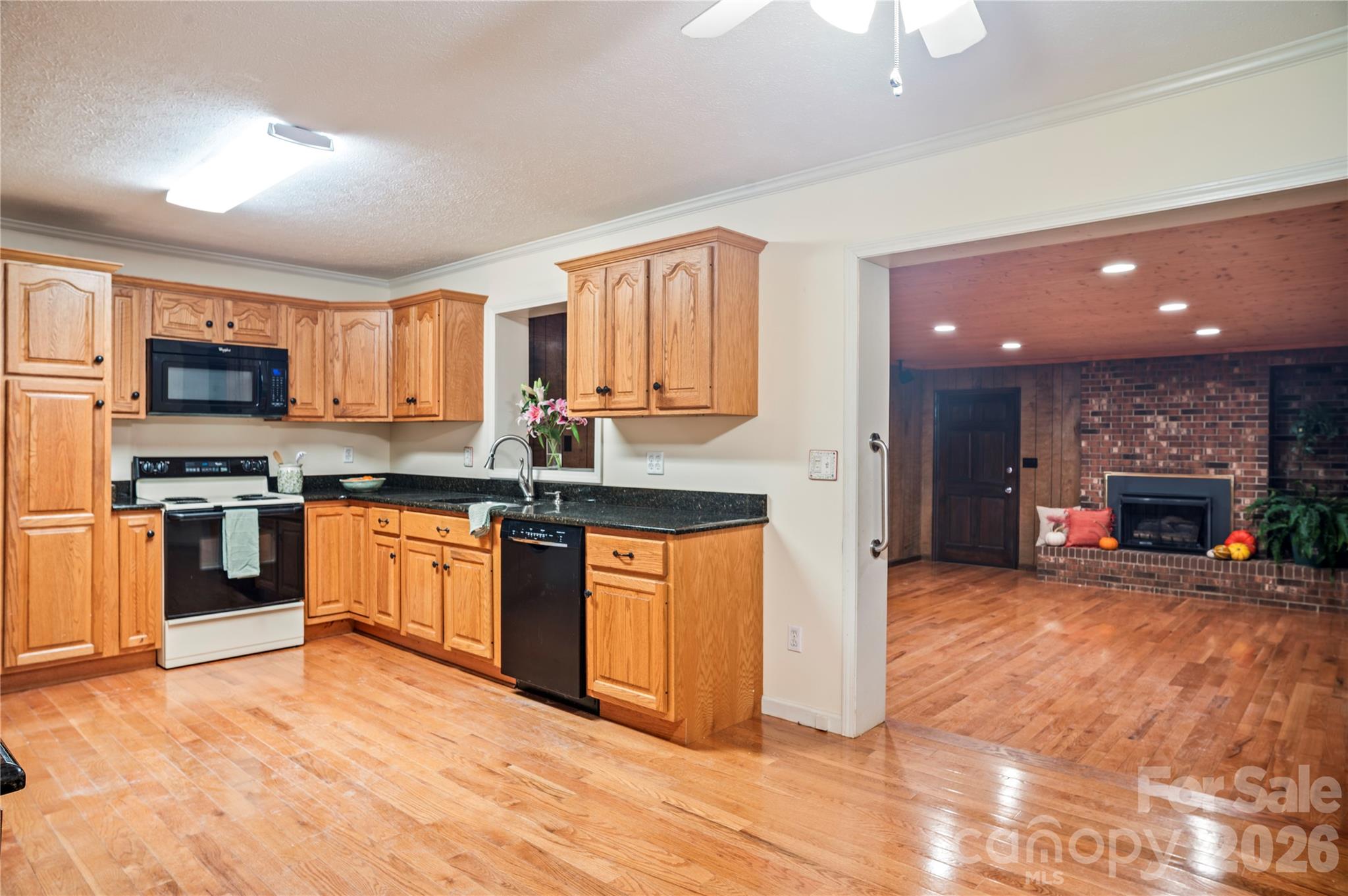 Single Family Residence at 9 Fullam Drive, Arden, photo 29 of 46