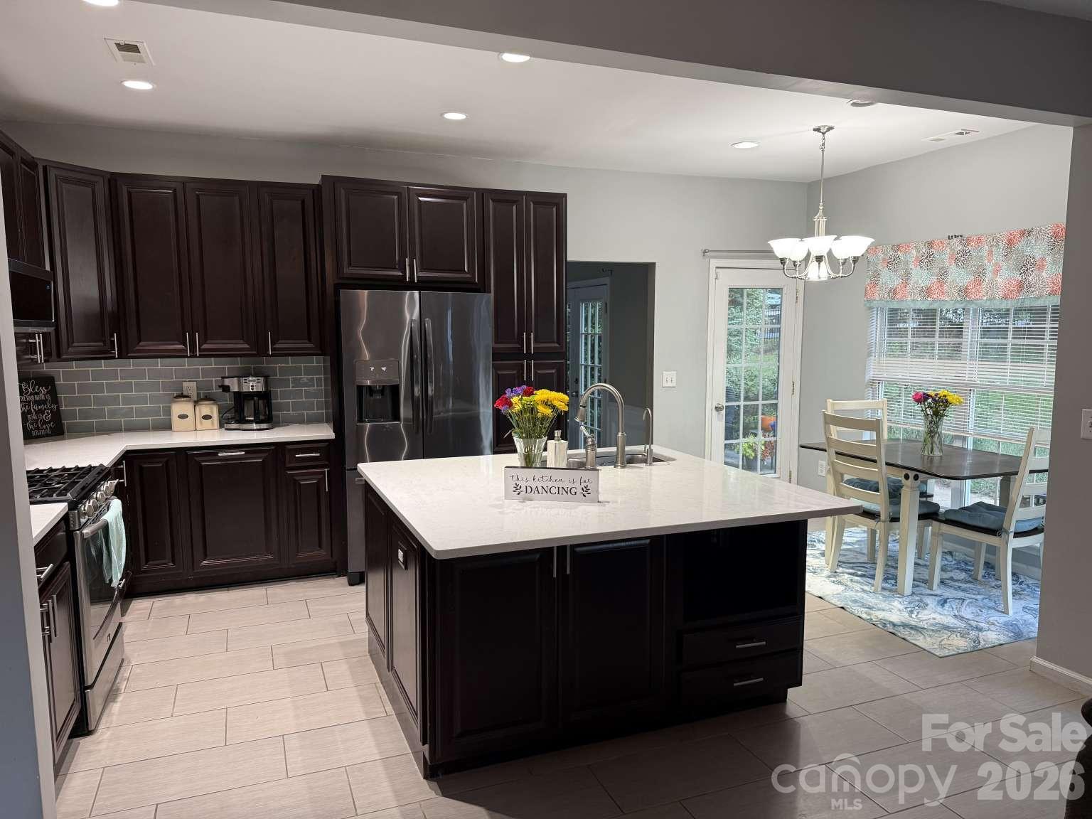Single Family Residence at 715 W Cheval Drive, Fort Mill, photo 20 of 31