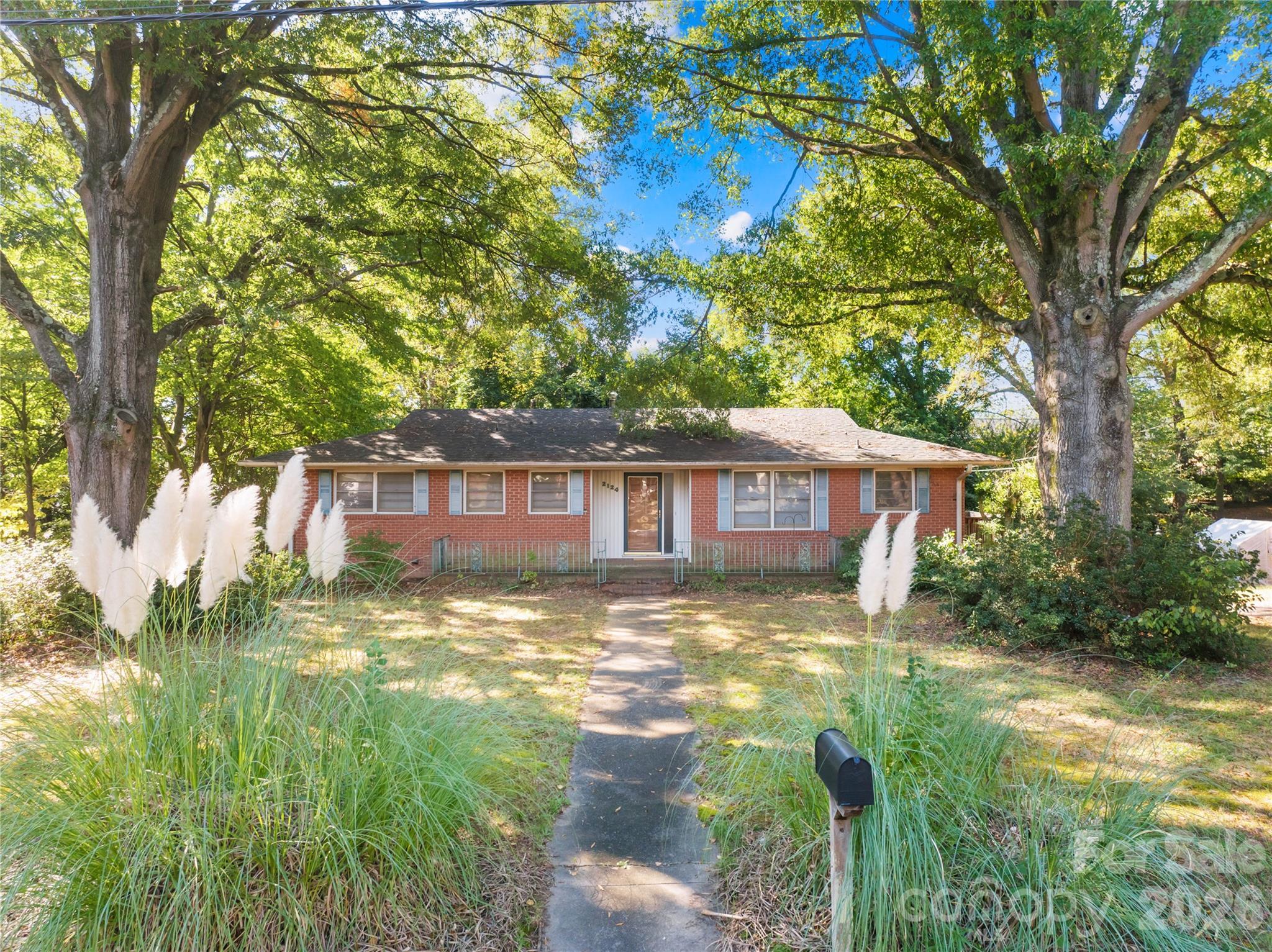 Single Family Residence at 2124 Woodlawn Street, Kannapolis, photo 25 of 25