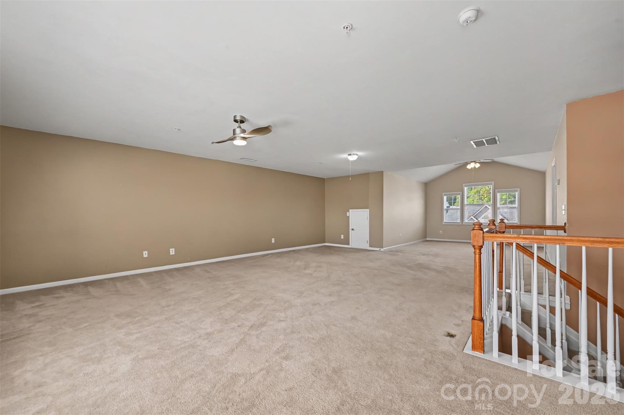 Townhouse at 114 Inlet Point Drive, Tega Cay, photo 19 of 37