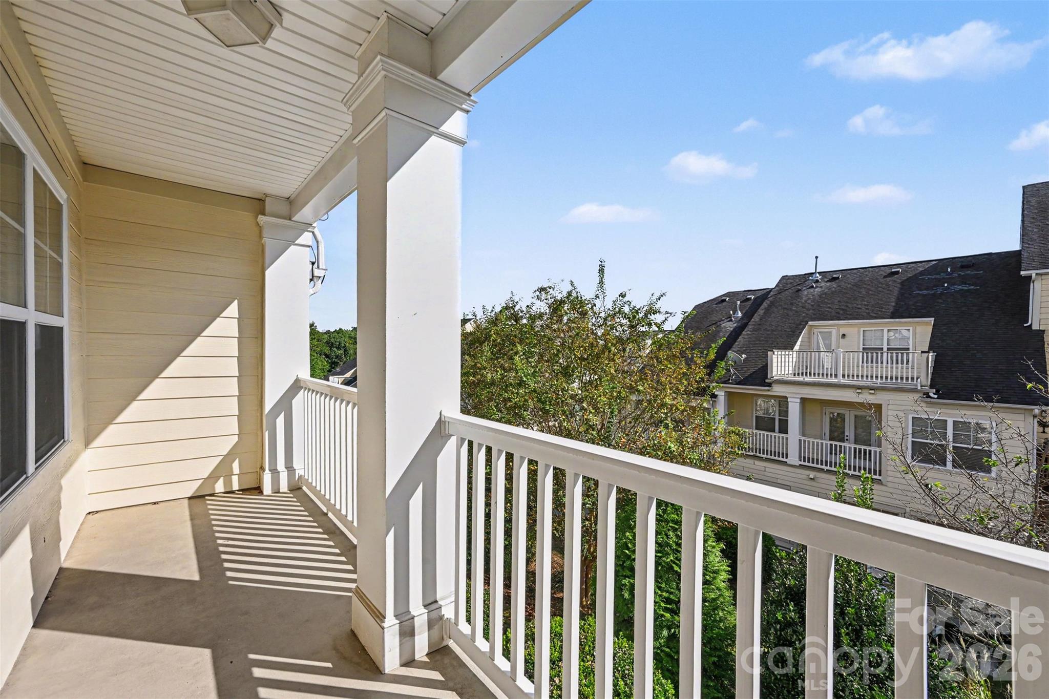 Townhouse at 114 Inlet Point Drive, Tega Cay, photo 24 of 37