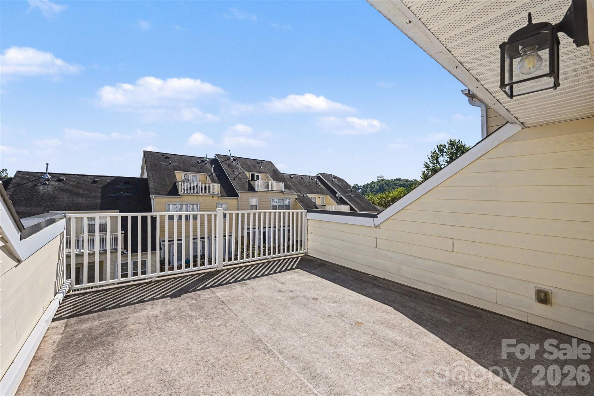 Townhouse at 114 Inlet Point Drive, Tega Cay, photo 25 of 37