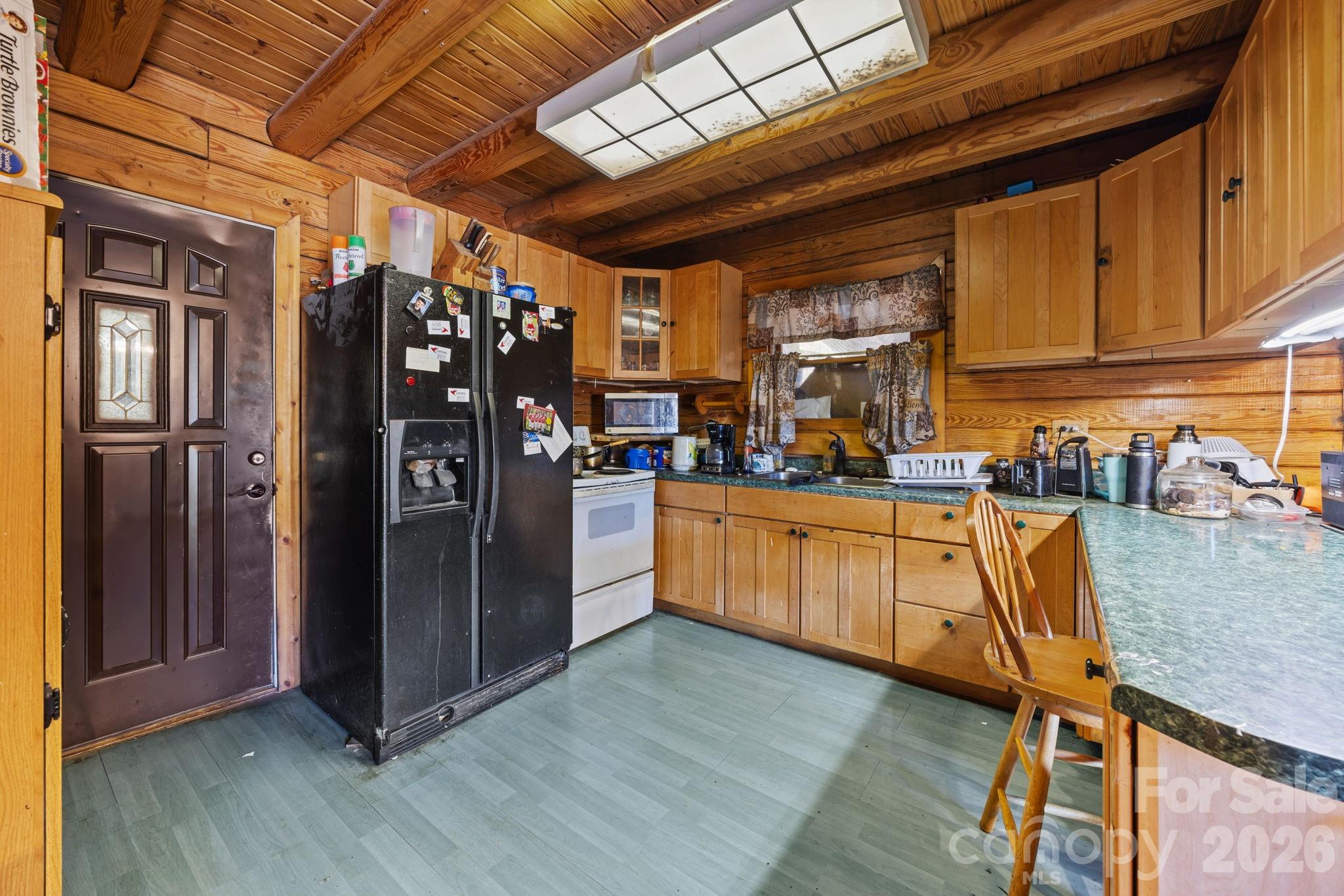 3178 Foxford Kitchen - 3178 Foxford Drive, Concord