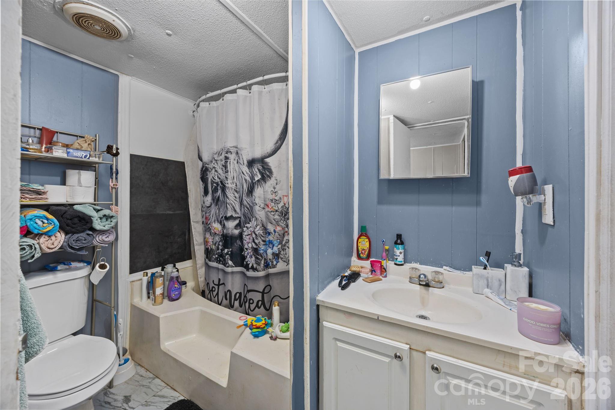 Single Family Residence at 3178 Foxford Drive, Concord, photo 36 of 50