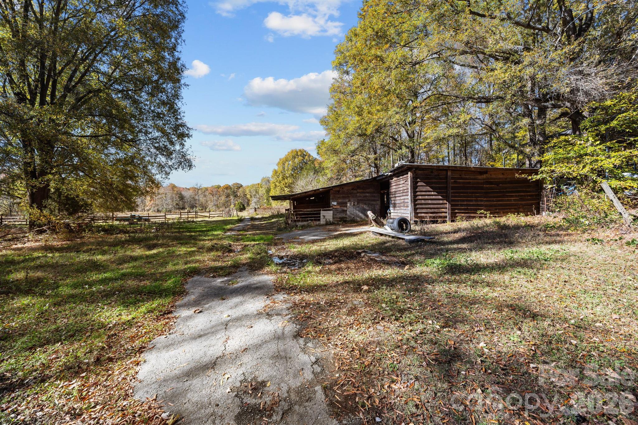 Single Family Residence at 3178 Foxford Drive, Concord, photo 38 of 50