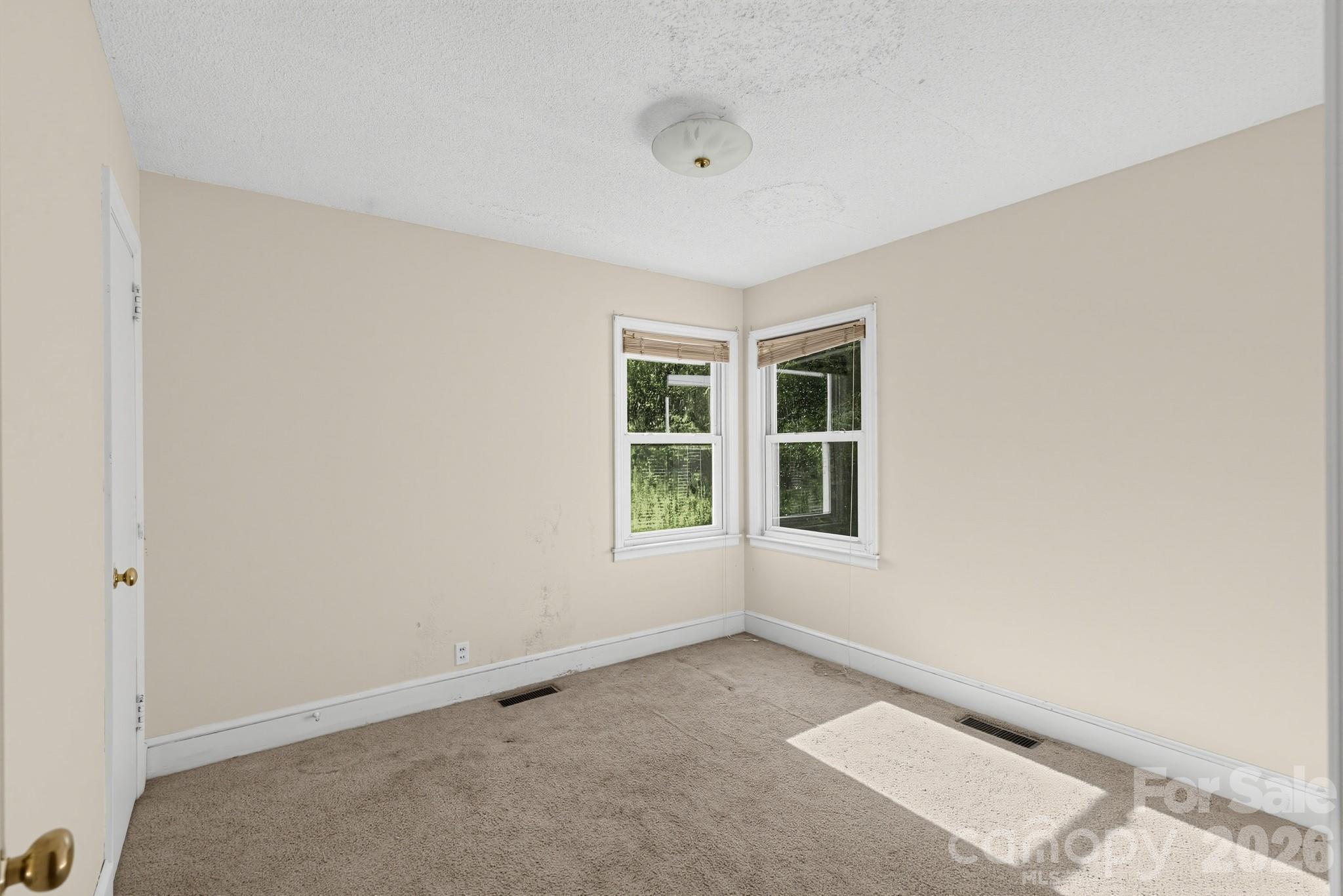 Single Family Residence at 111 Whitener Avenue, Spartanburg, photo 14 of 20