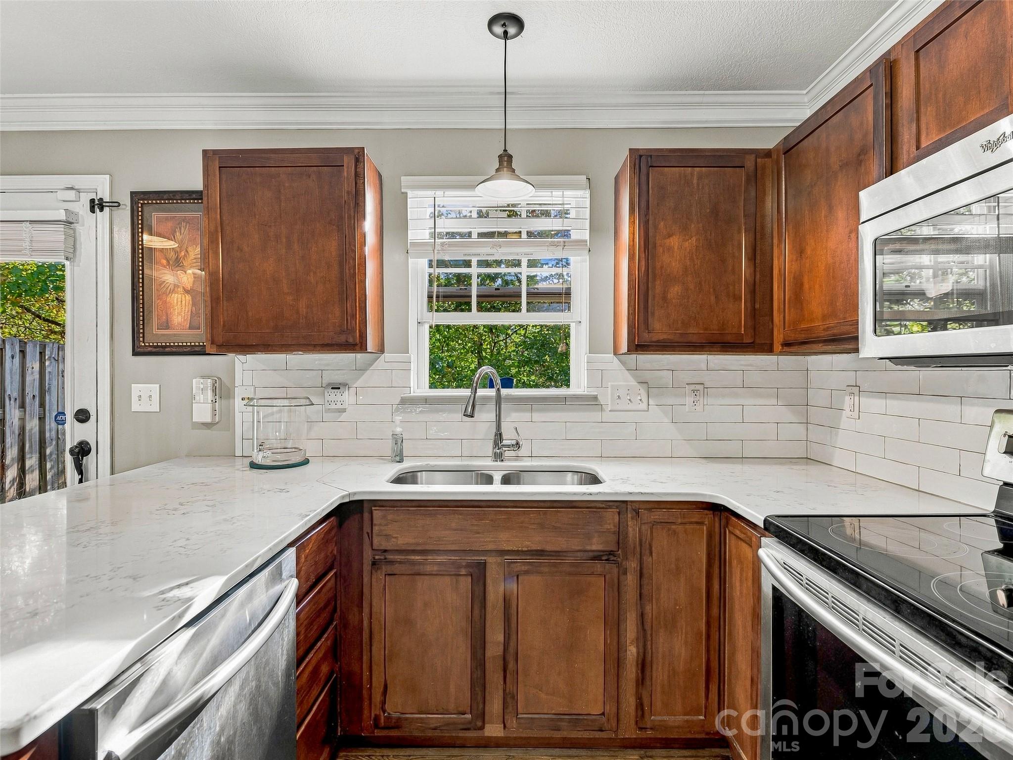 Condominium at 64 Cheshire Way, Fletcher, photo 13 of 32