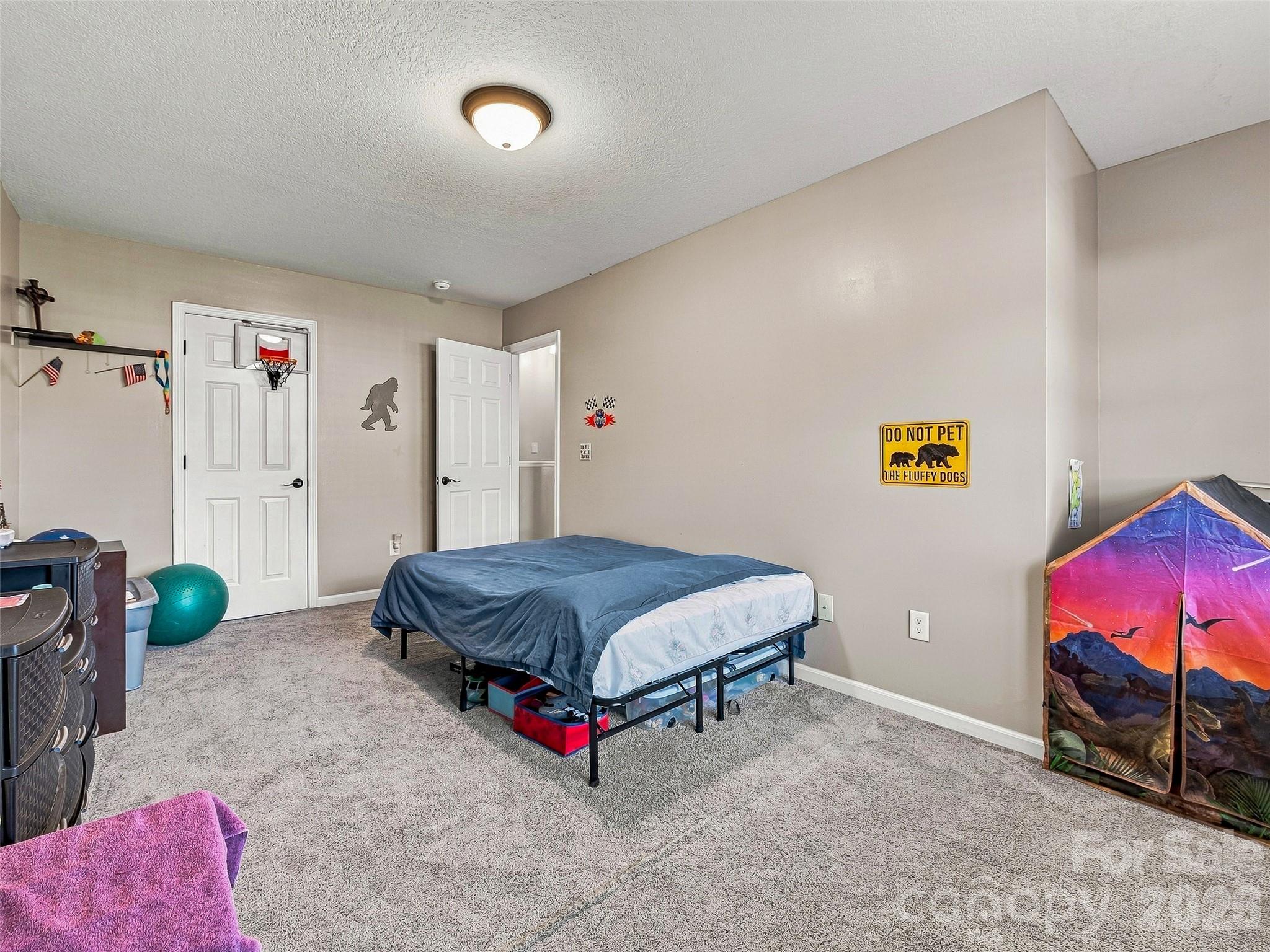Condominium at 64 Cheshire Way, Fletcher, photo 26 of 32