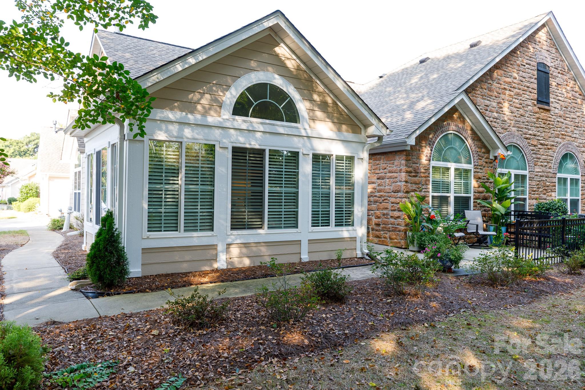 Condominium at 132 Lone Oak Circle, Rock Hill, photo 4 of 46