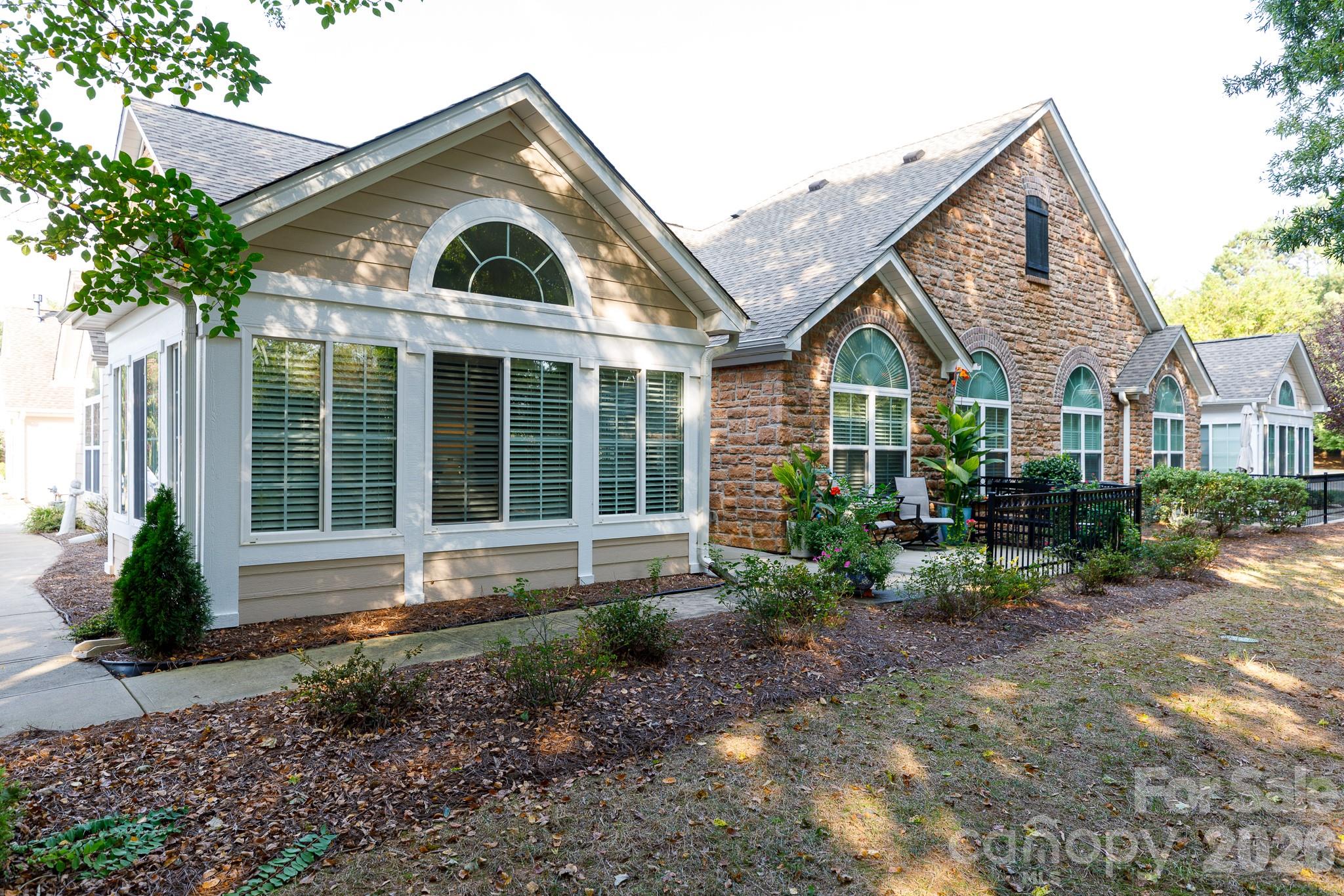 Condominium at 132 Lone Oak Circle, Rock Hill, photo 5 of 46