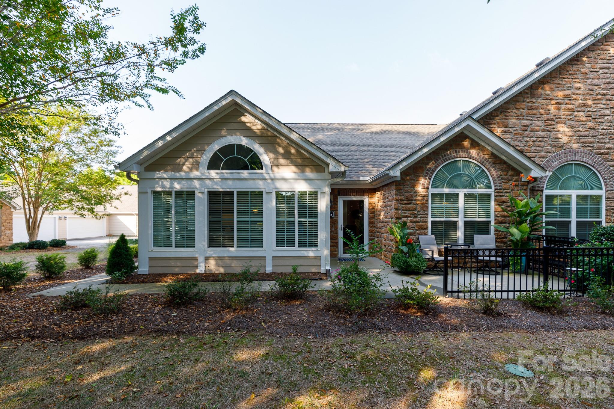 Condominium at 132 Lone Oak Circle, Rock Hill, photo 7 of 46