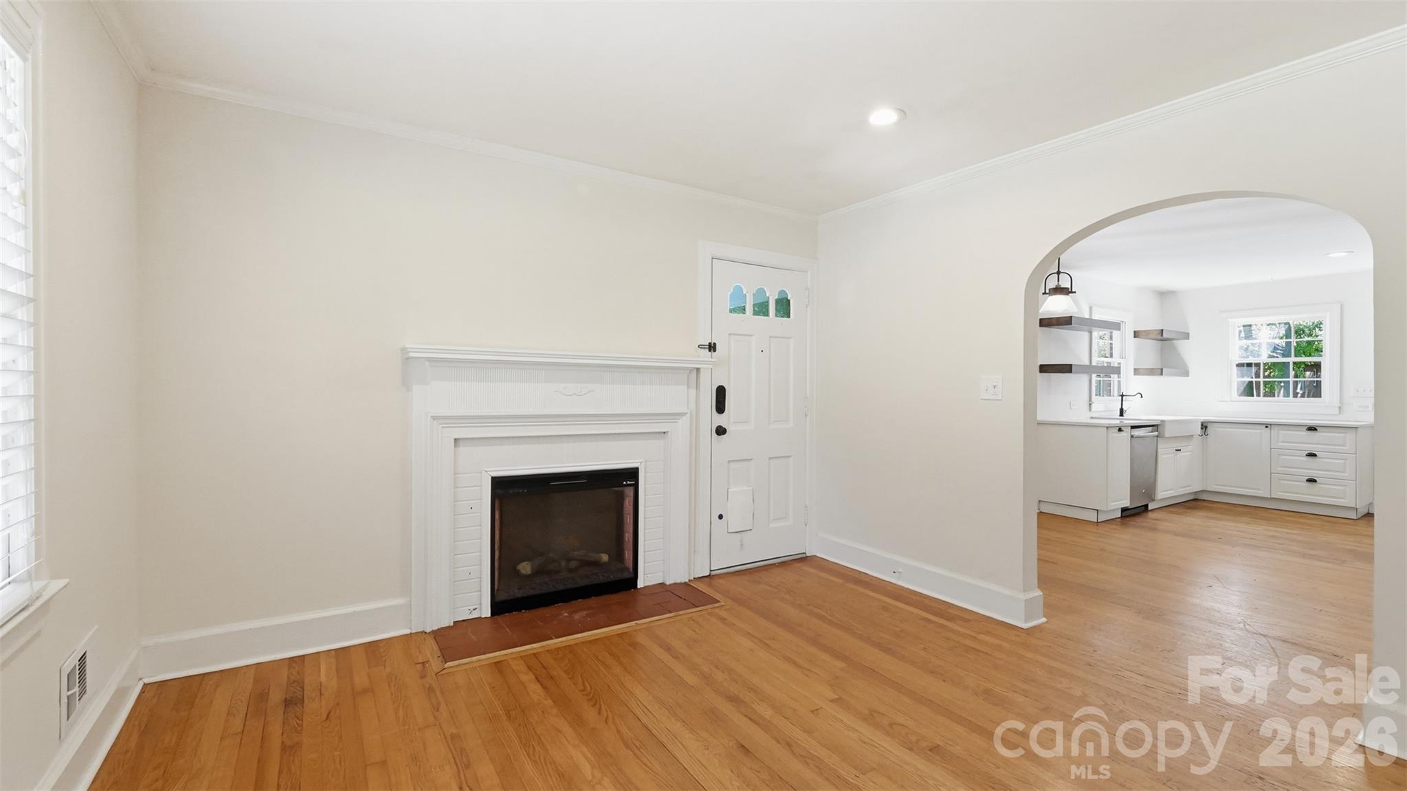 Single Family Residence at 1004 S South Street, Gastonia, photo 11 of 36